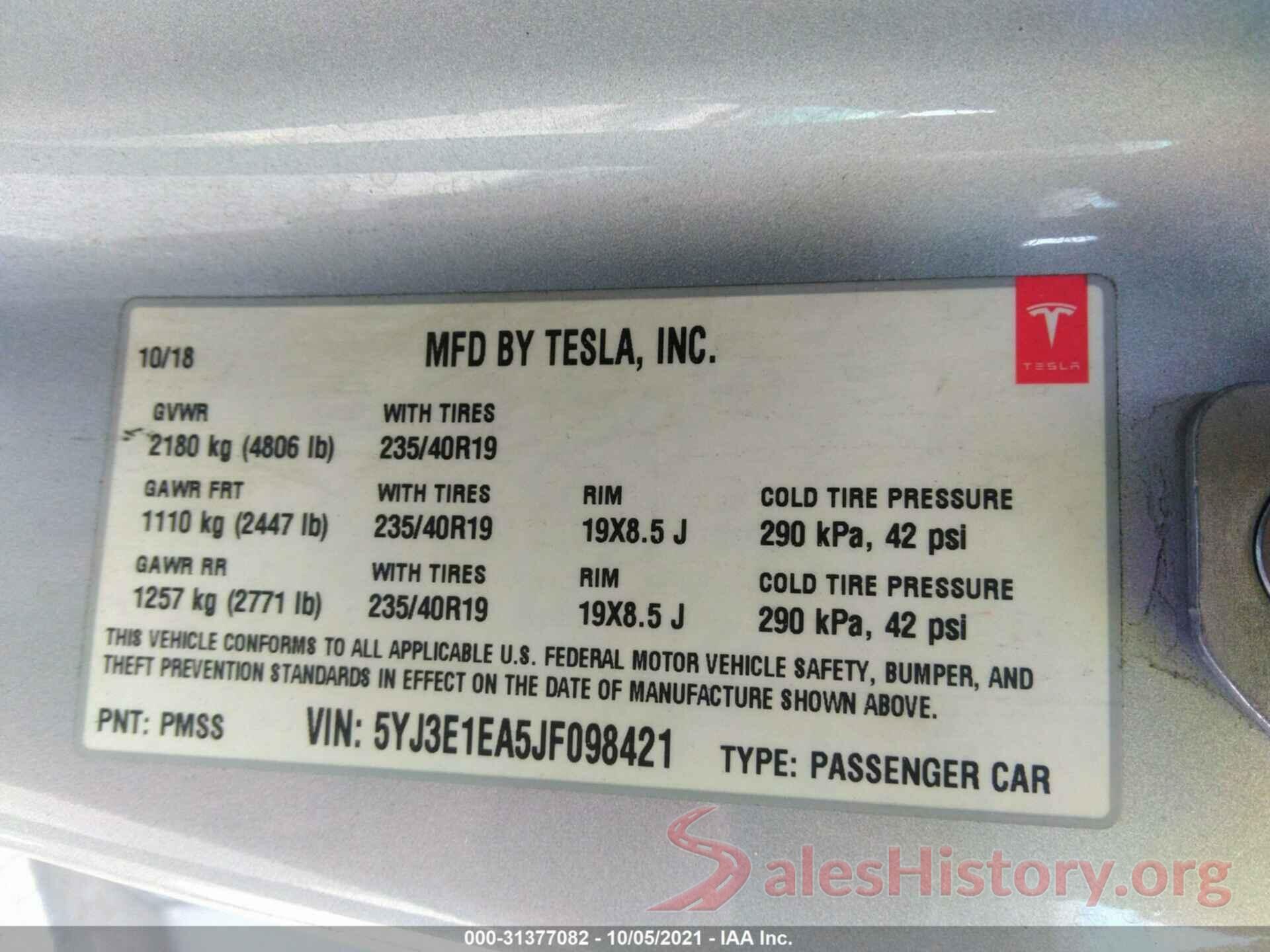 5YJ3E1EA5JF098421 2018 TESLA MODEL 3