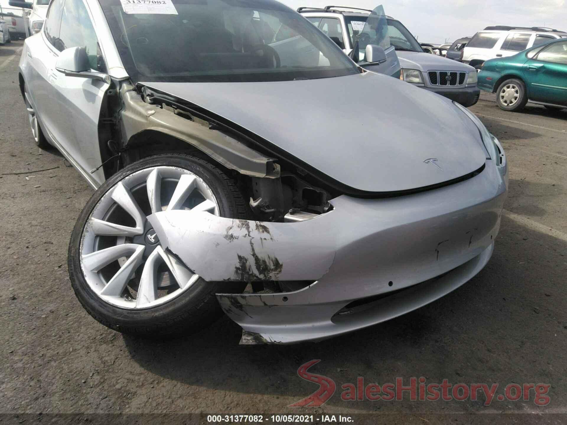 5YJ3E1EA5JF098421 2018 TESLA MODEL 3