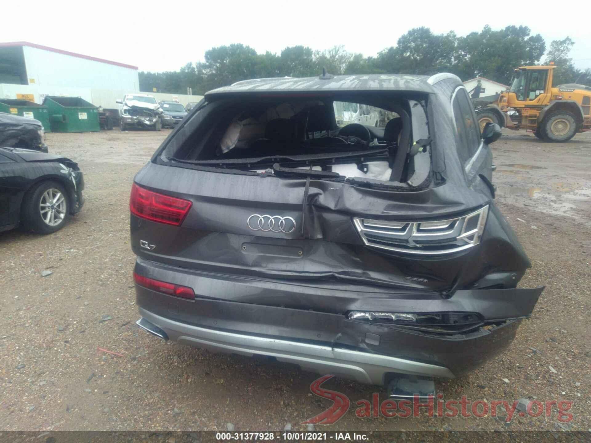 WA1LHAF70JD043435 2018 AUDI Q7