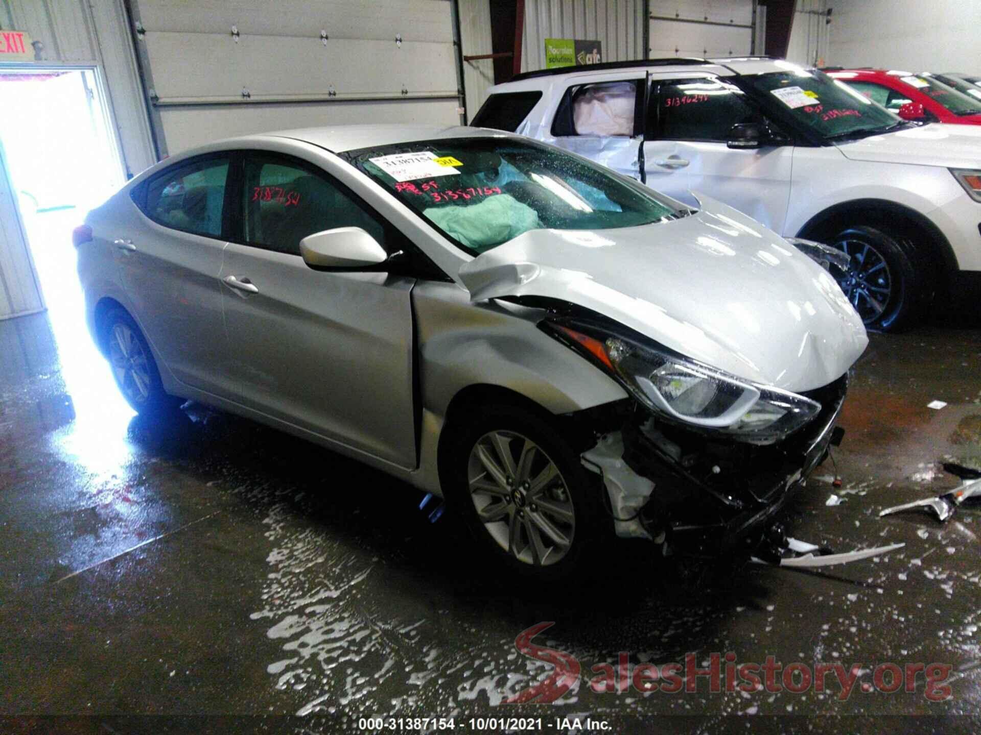 5NPDH4AE5GH660074 2016 HYUNDAI ELANTRA