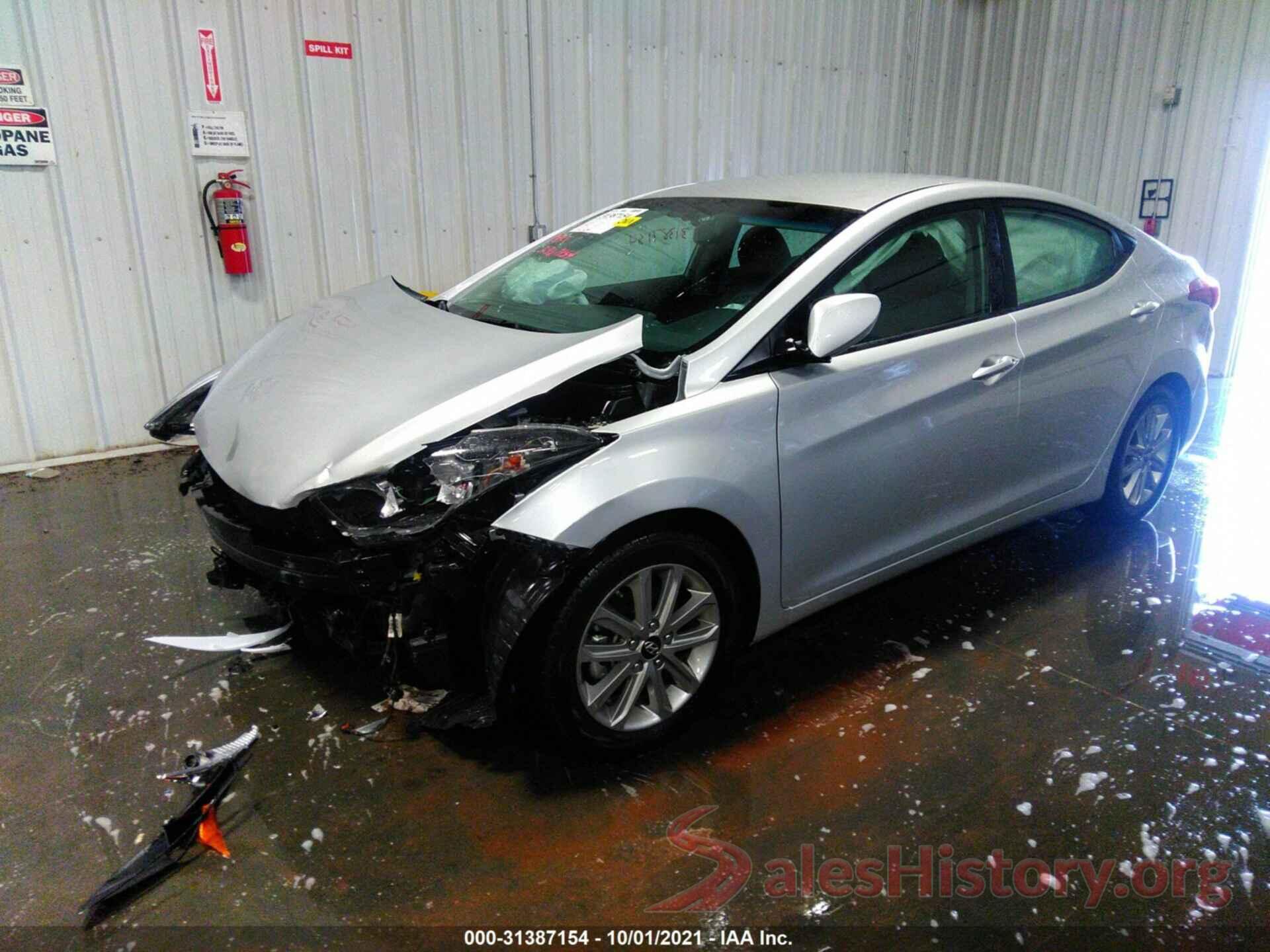 5NPDH4AE5GH660074 2016 HYUNDAI ELANTRA