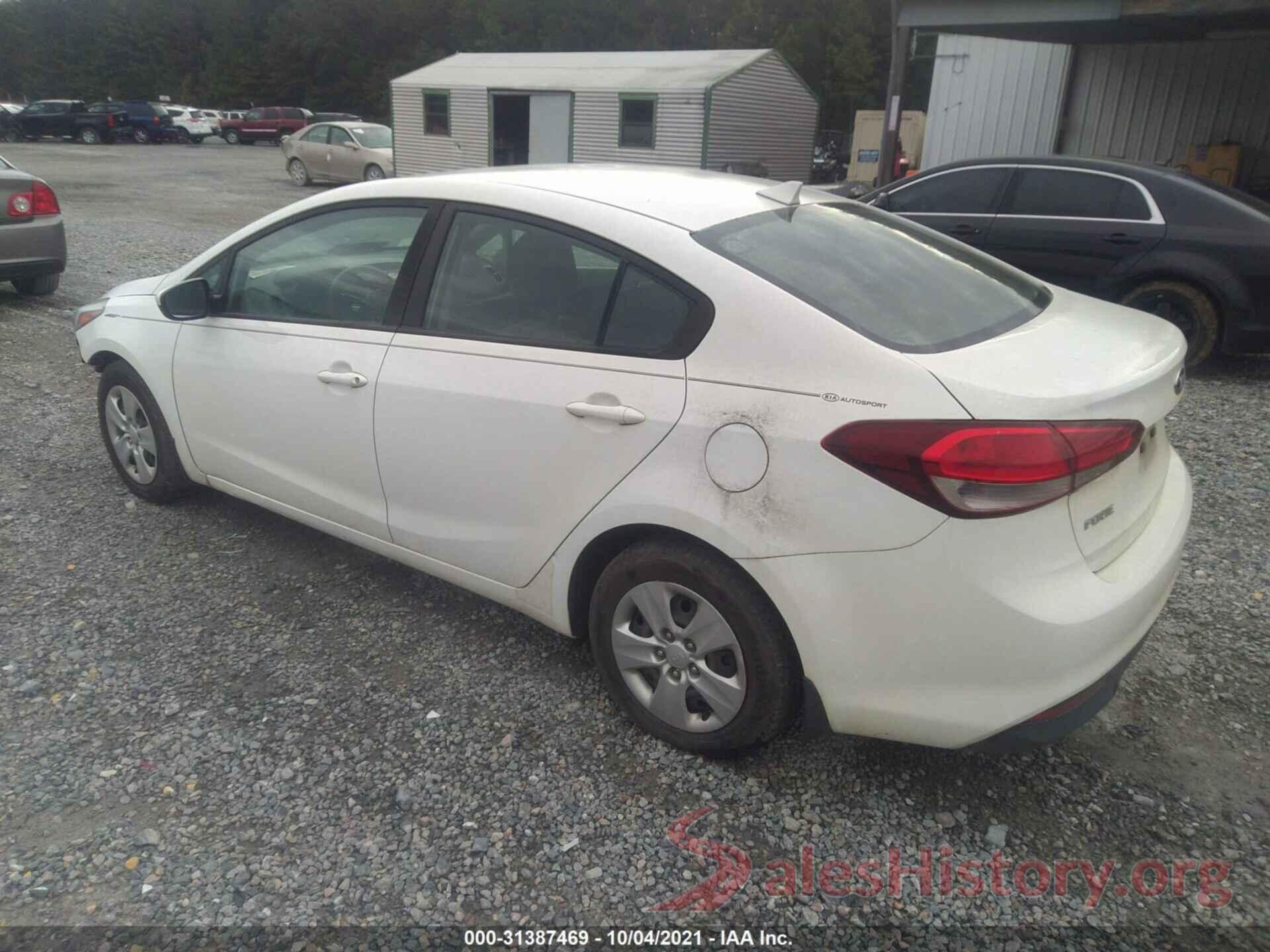 3KPFK4A76HE156442 2017 KIA FORTE