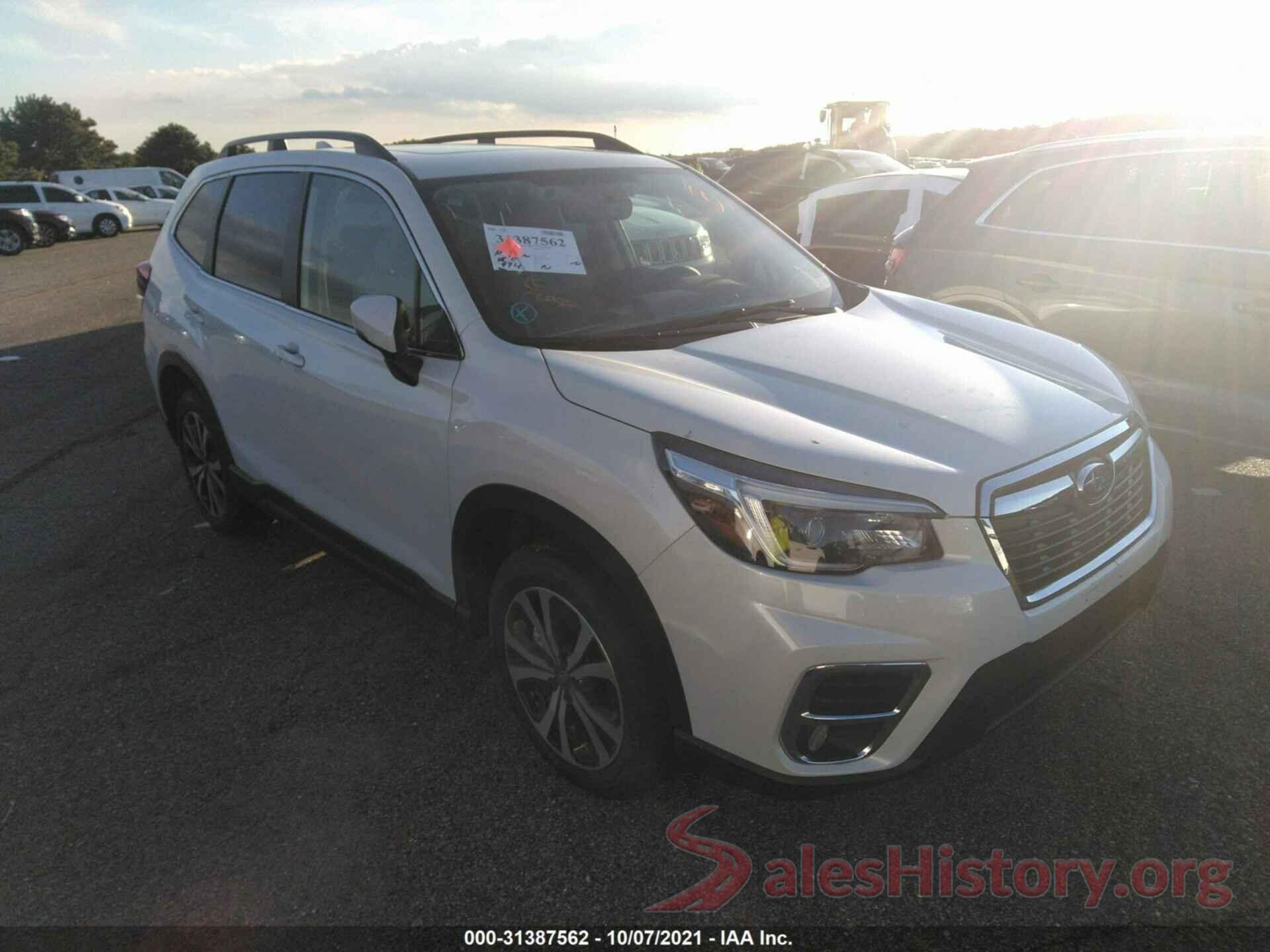 JF2SKAUC3MH557944 2021 SUBARU FORESTER