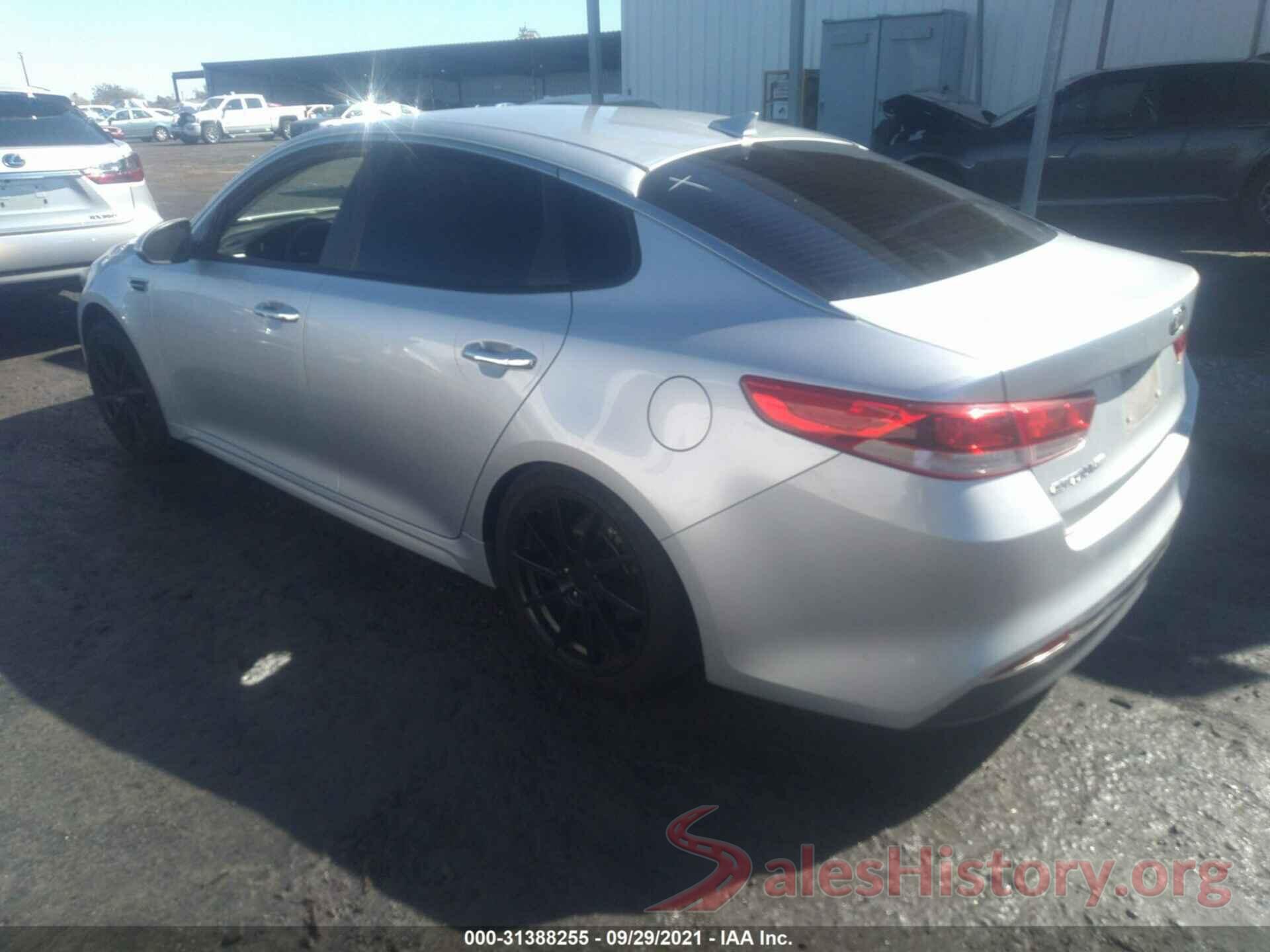 5XXGT4L38JG189385 2018 KIA OPTIMA