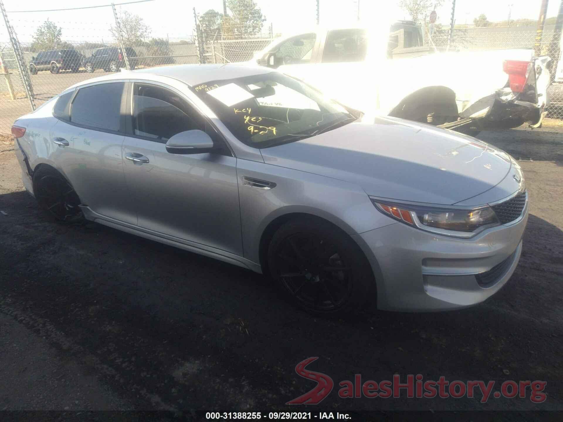 5XXGT4L38JG189385 2018 KIA OPTIMA