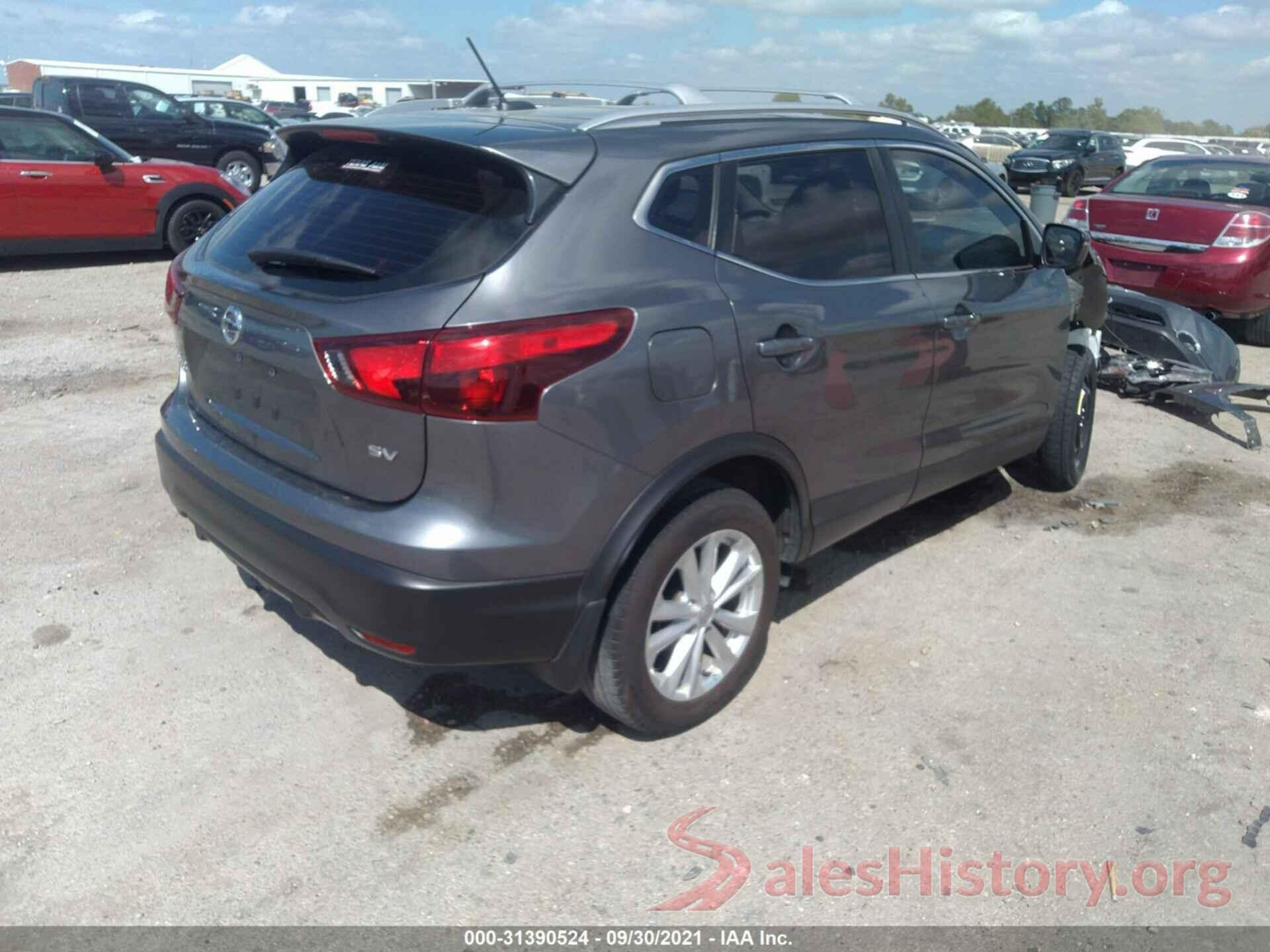 JN1BJ1CP8HW014079 2017 NISSAN ROGUE SPORT