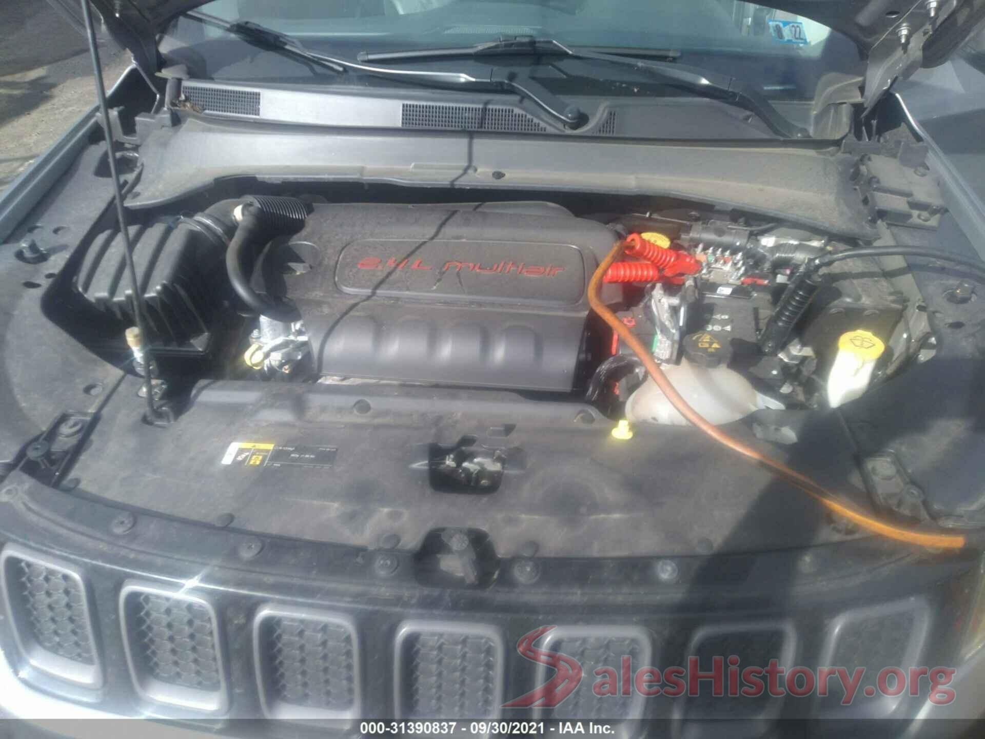 3C4NJDDBXJT334532 2018 JEEP COMPASS