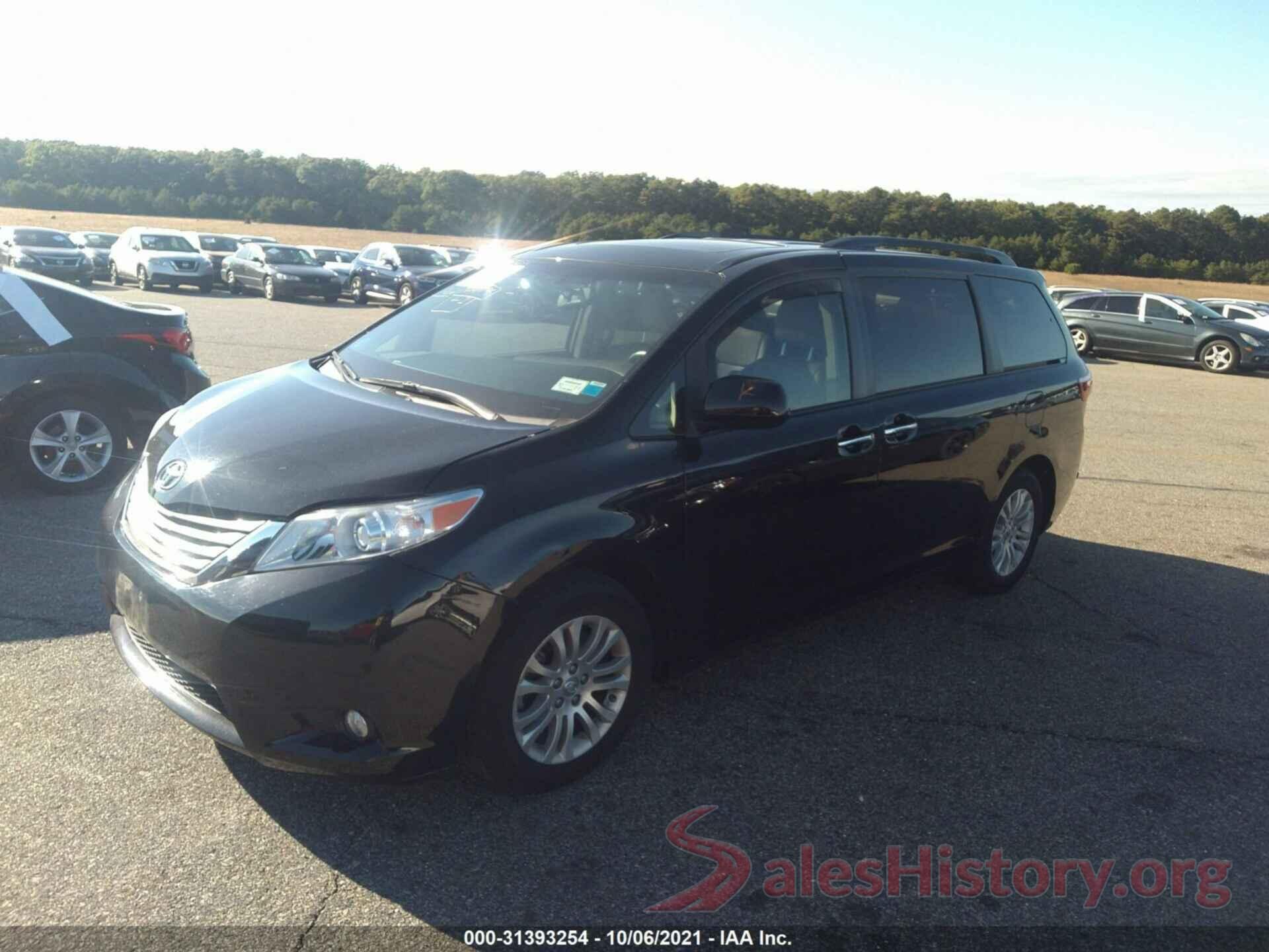 5TDYZ3DC8HS790669 2017 TOYOTA SIENNA