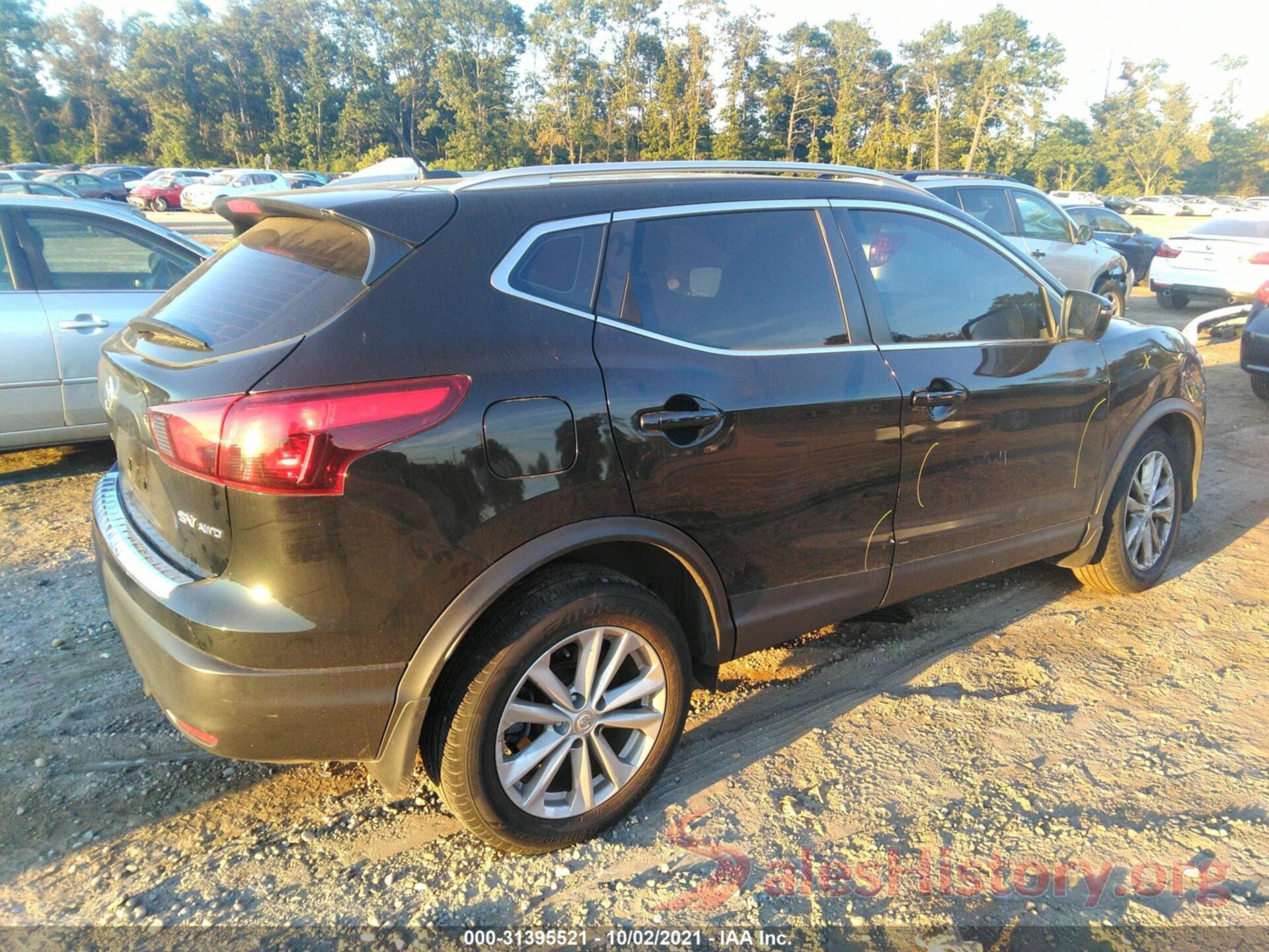 JN1BJ1CR1JW210825 2018 NISSAN ROGUE SPORT