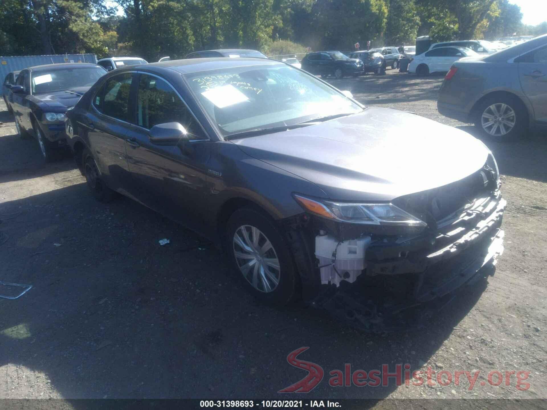 4T1B31HK4KU517577 2019 TOYOTA CAMRY