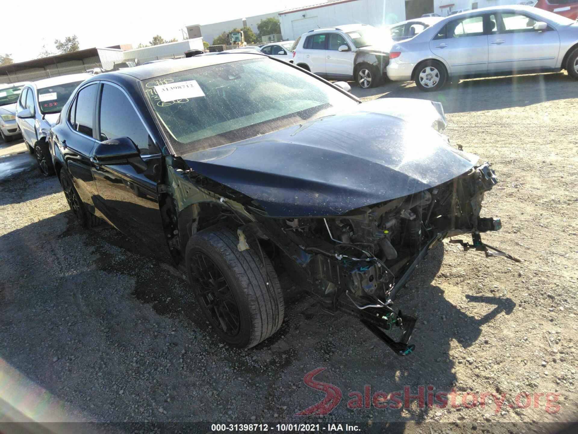 4T1B11HK6KU740712 2019 TOYOTA CAMRY