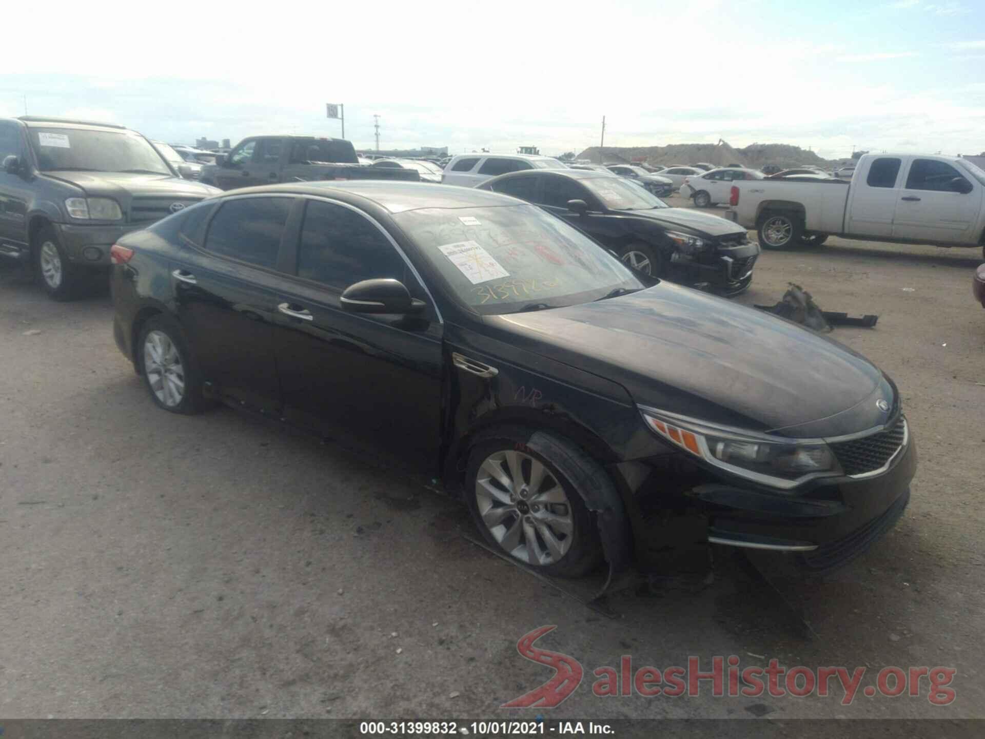 5XXGT4L32JG261813 2018 KIA OPTIMA