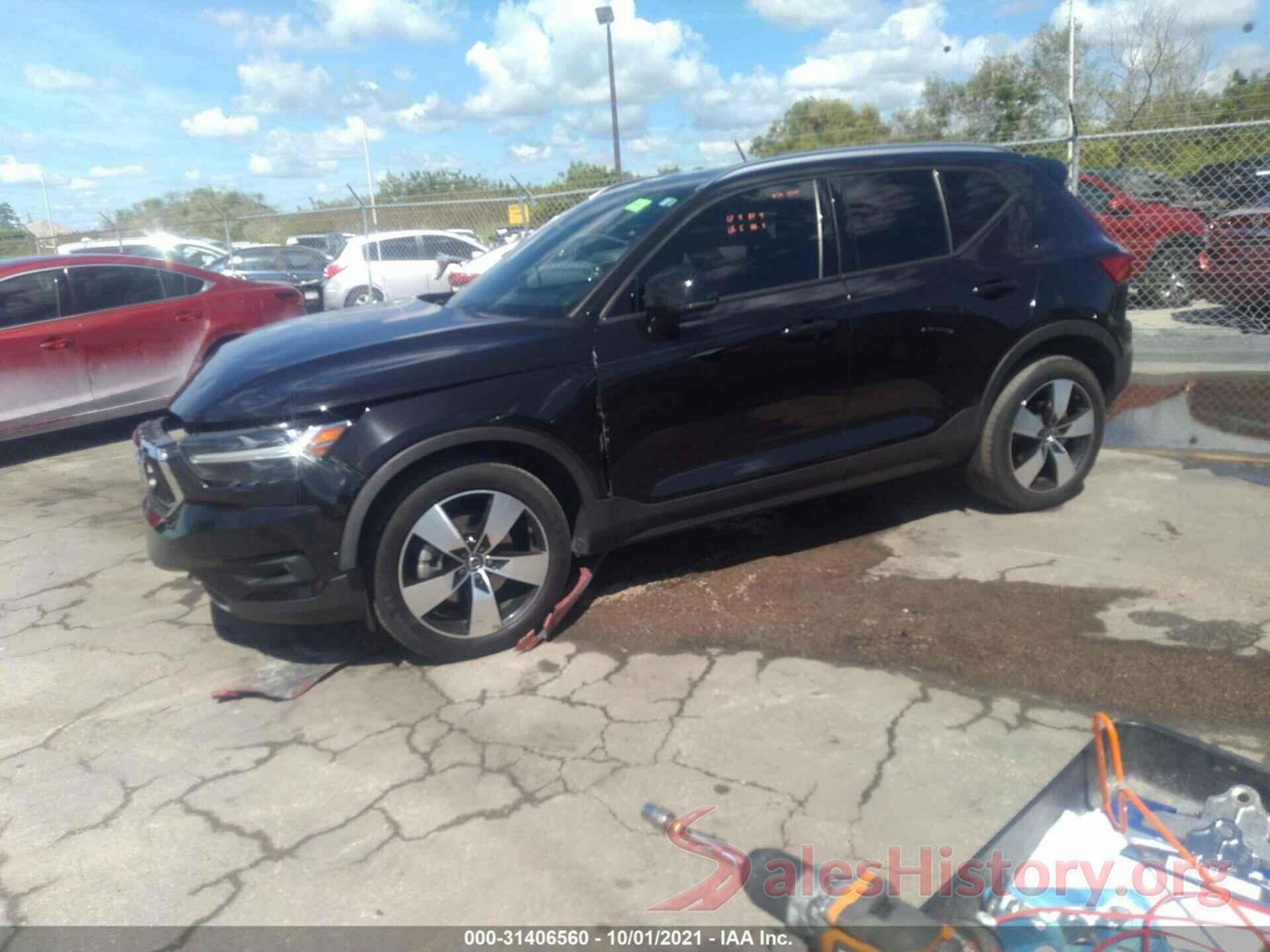 YV4AC2HK4K2106369 2019 VOLVO XC40