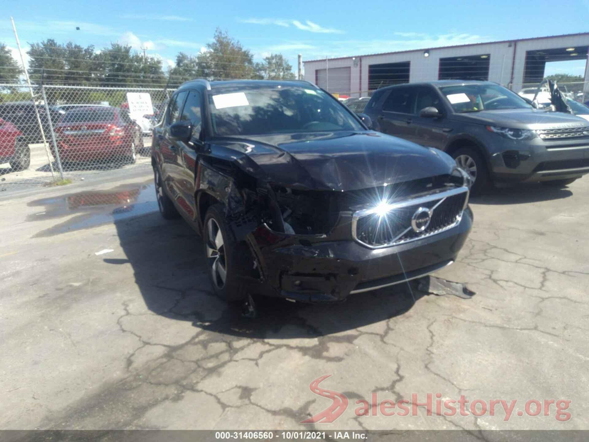 YV4AC2HK4K2106369 2019 VOLVO XC40