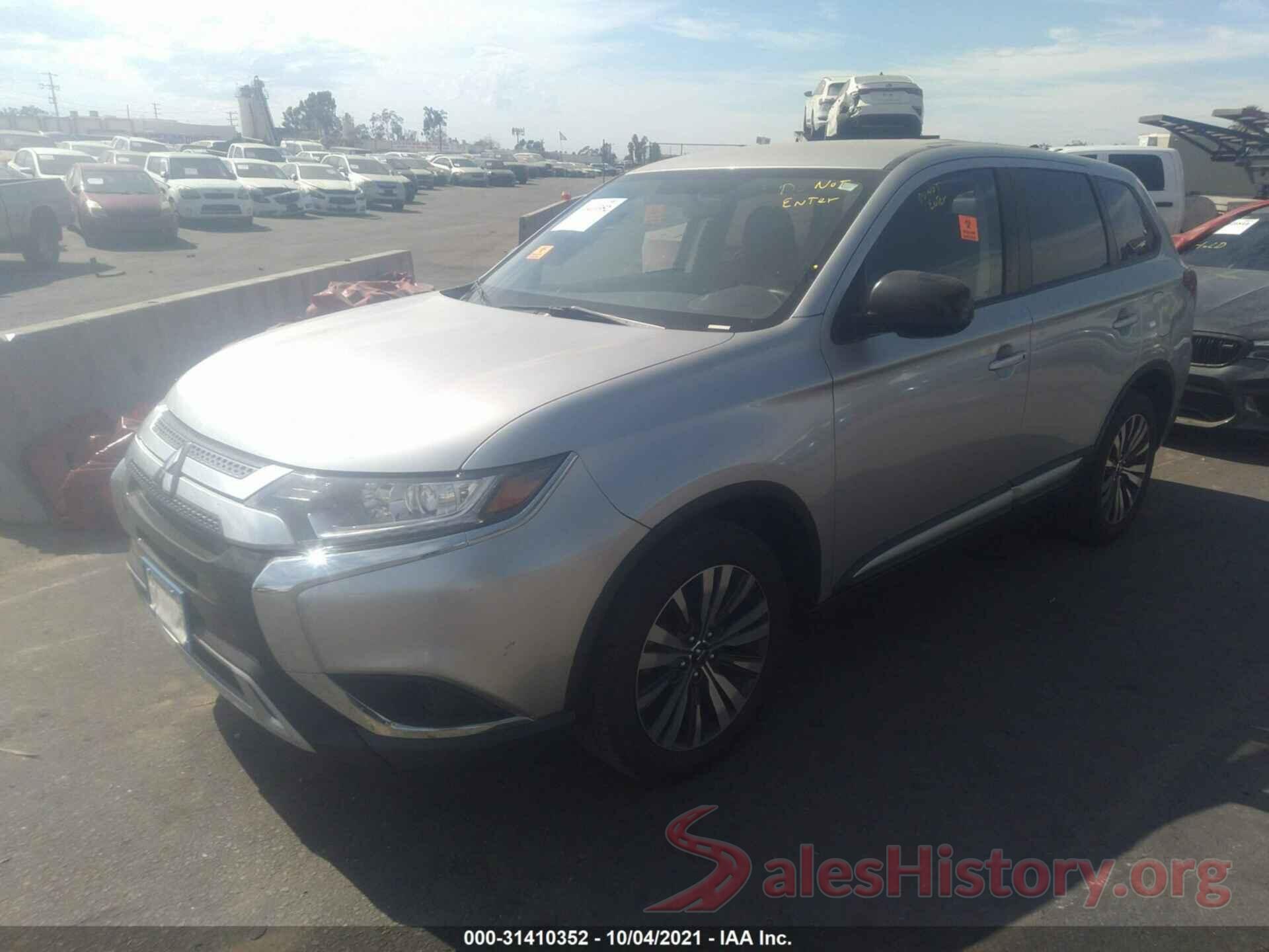 JA4AD2A36KZ006617 2019 MITSUBISHI OUTLANDER