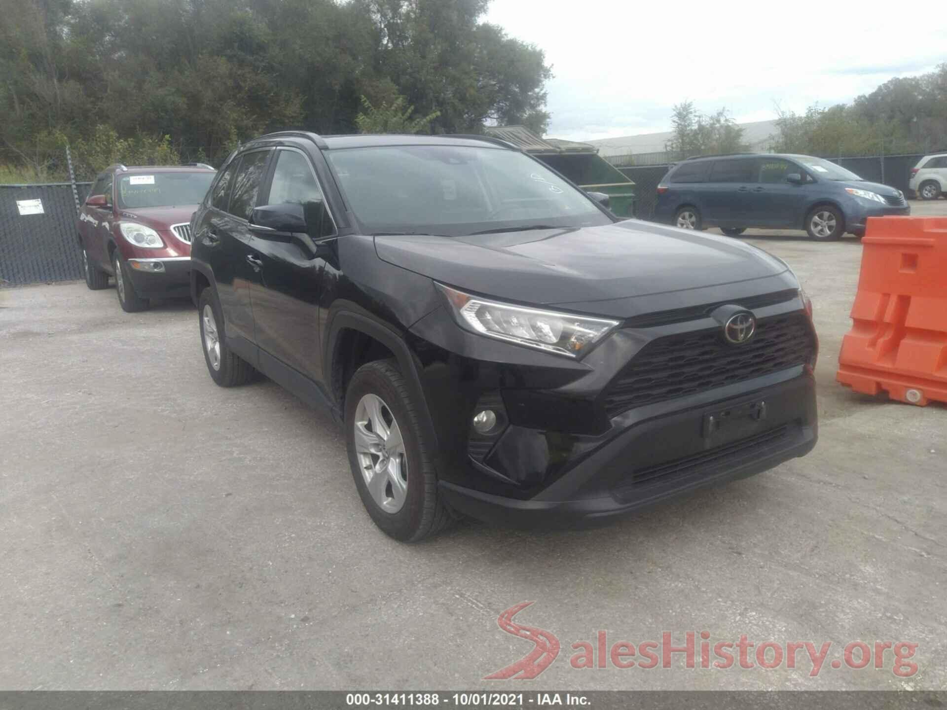 2T3P1RFV9KC008147 2019 TOYOTA RAV4