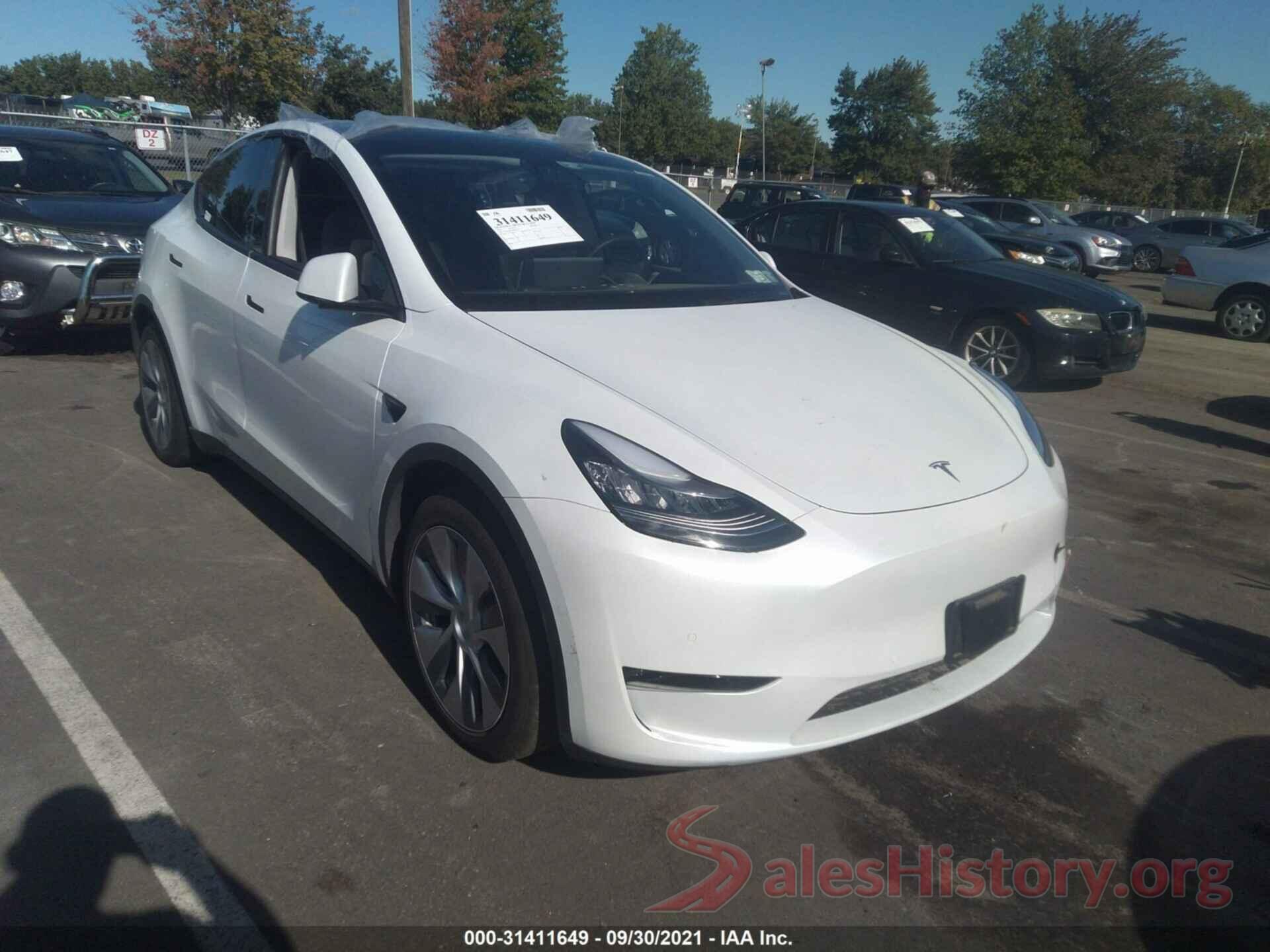 5YJYGDEE1MF072777 2021 TESLA MODEL Y