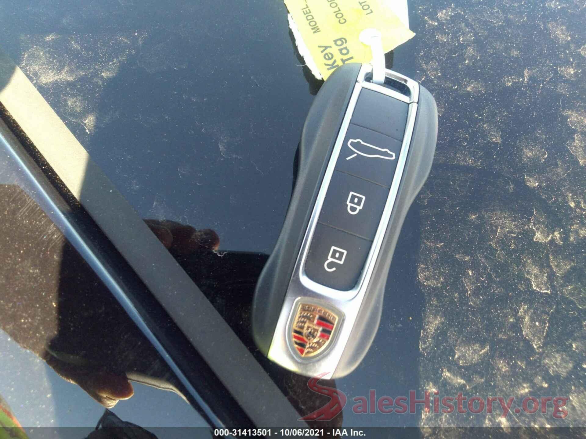 WP0AA2A75LL100607 2020 PORSCHE PANAMERA