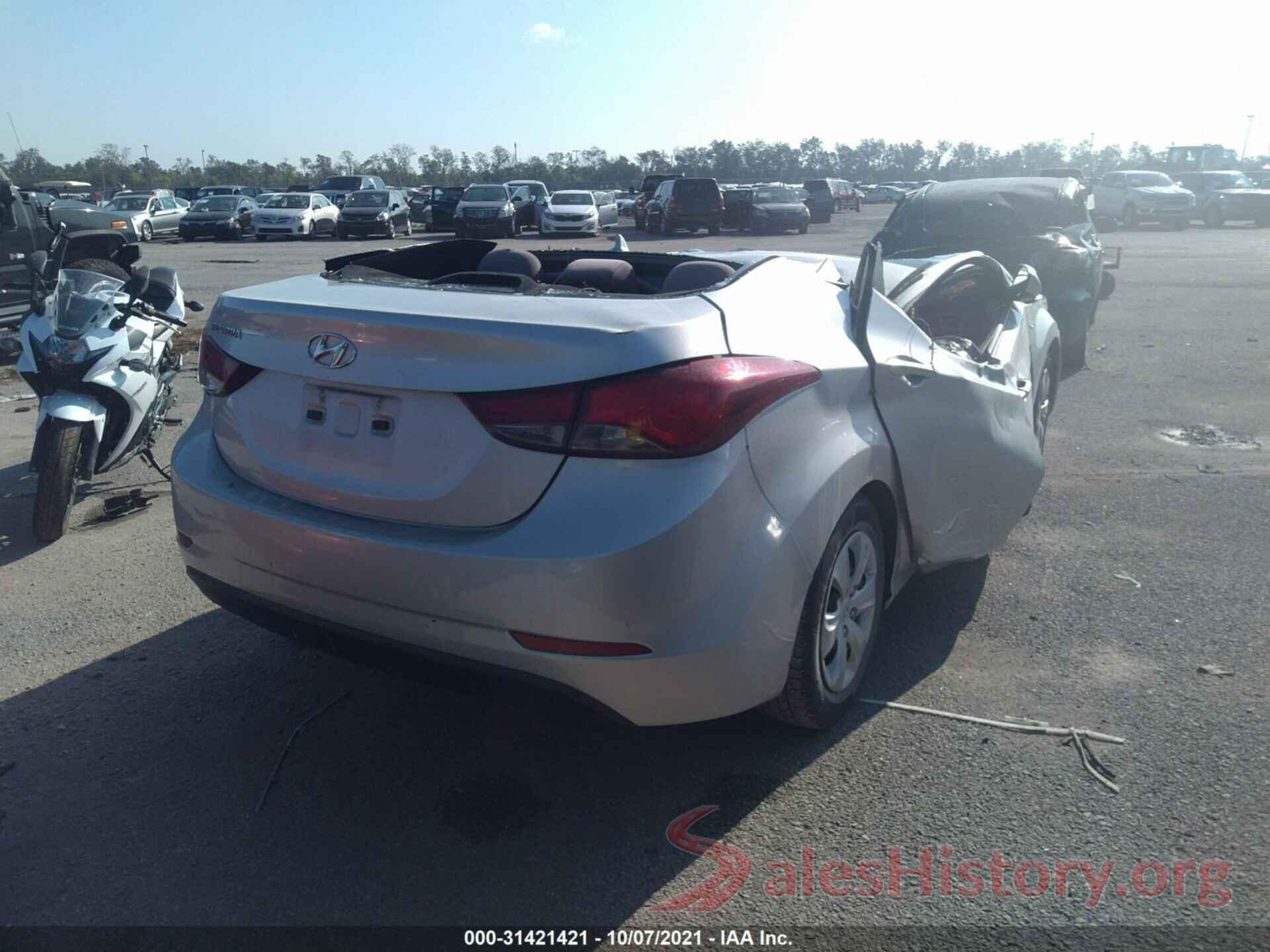 5NPDH4AE9GH792593 2016 HYUNDAI ELANTRA