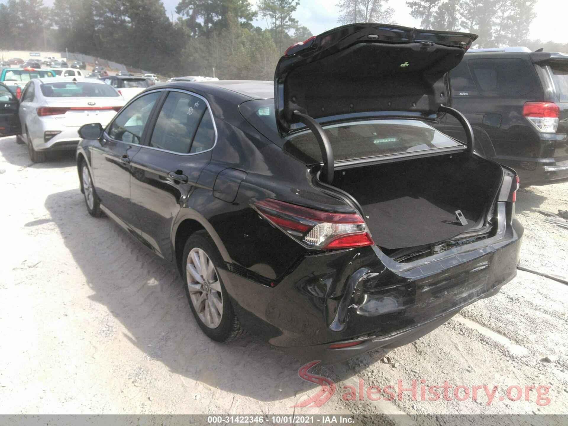 4T1C11AK7MU453560 2021 TOYOTA CAMRY