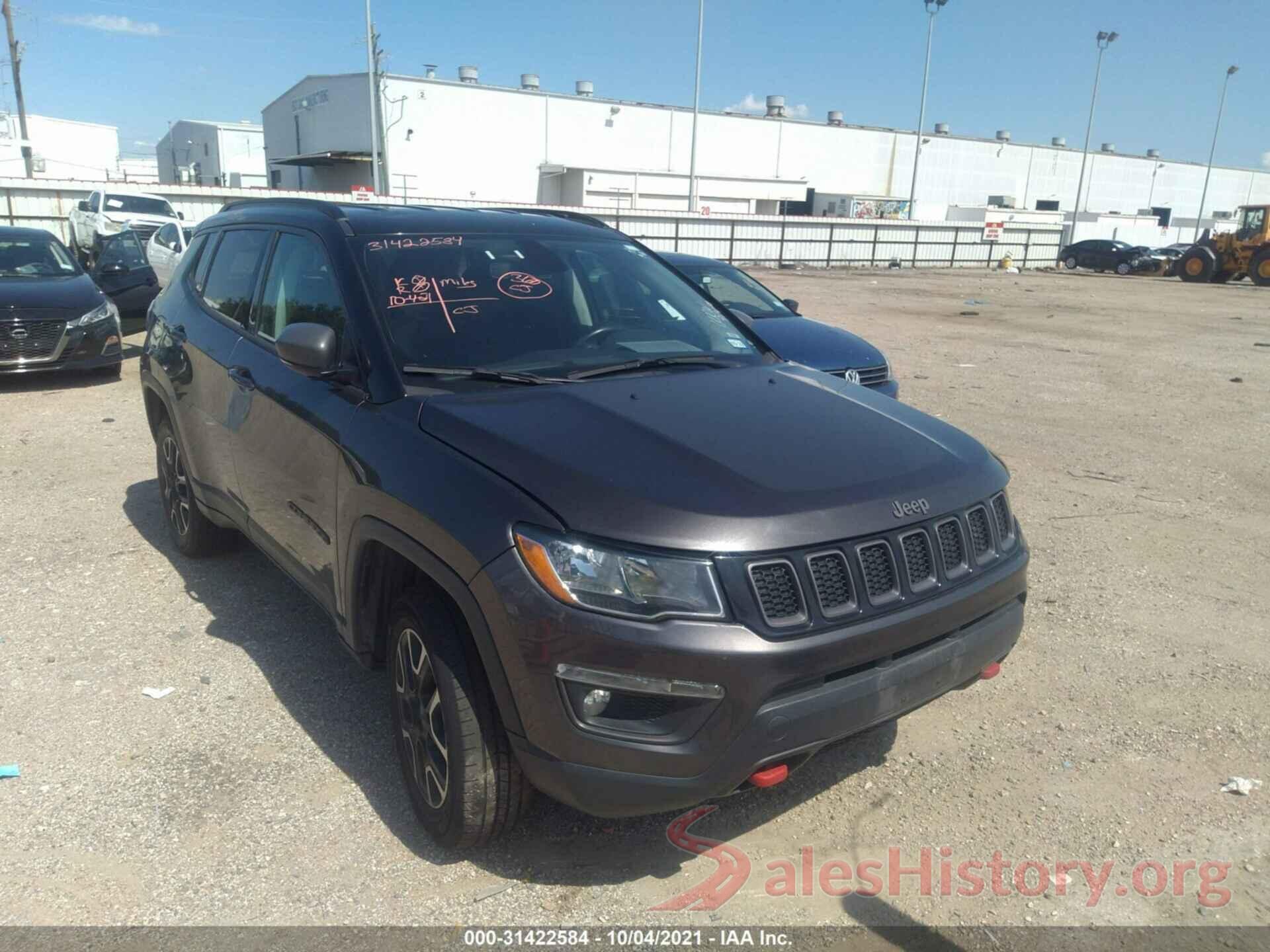 3C4NJDDB4KT795243 2019 JEEP COMPASS