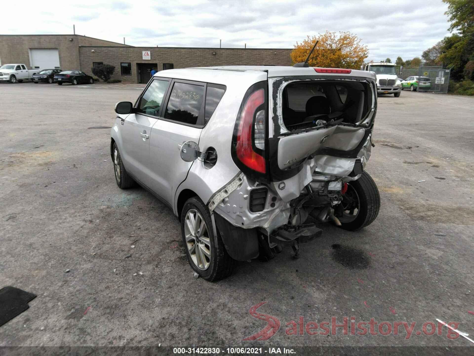 KNDJP3A52J7600653 2018 KIA SOUL