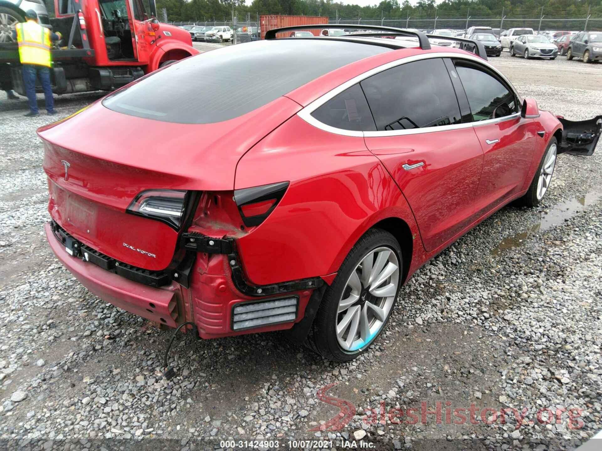 5YJ3E1EB8JF100770 2018 TESLA MODEL 3