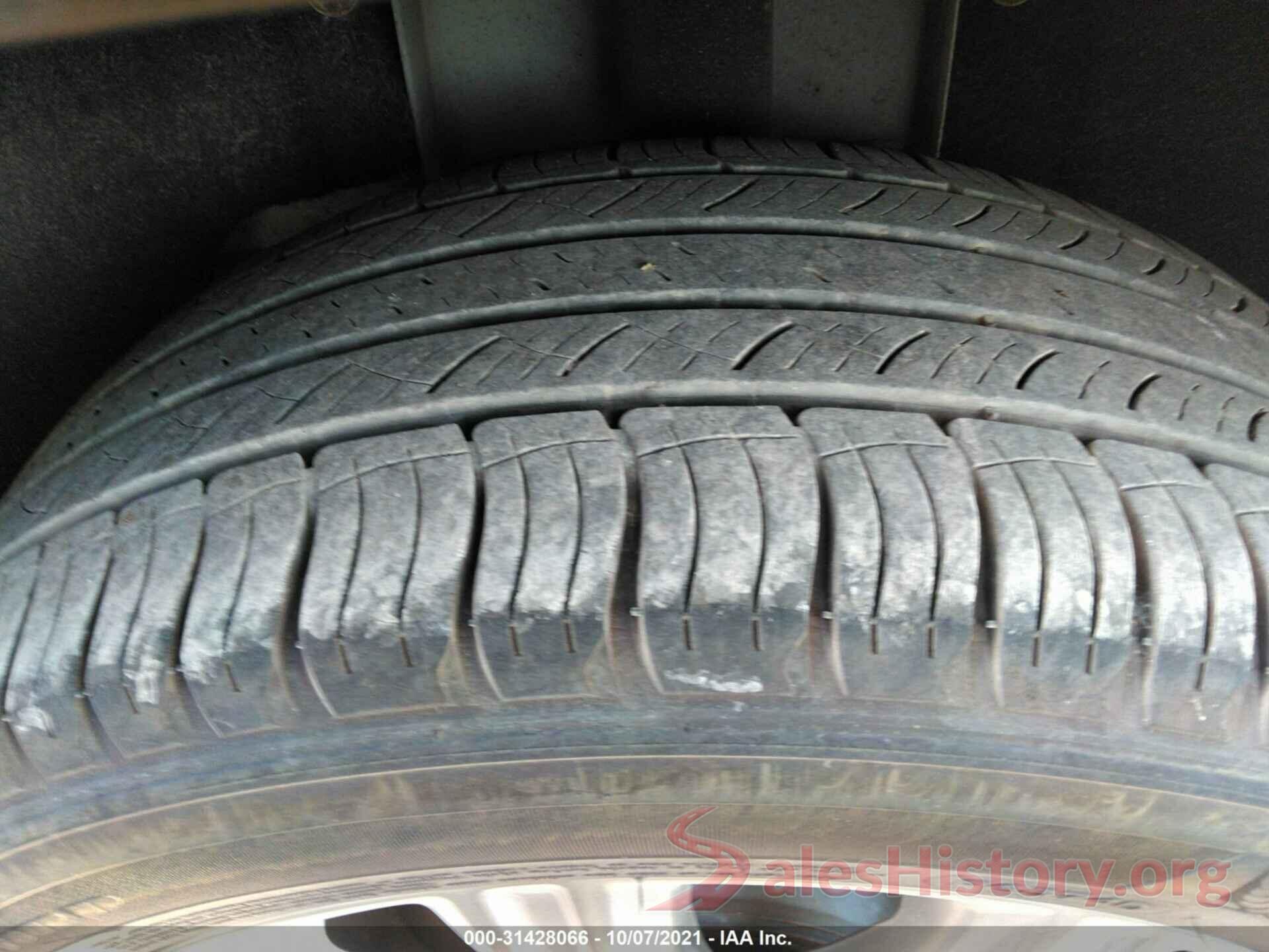 1FMCU0J99JUA21241 2018 FORD ESCAPE