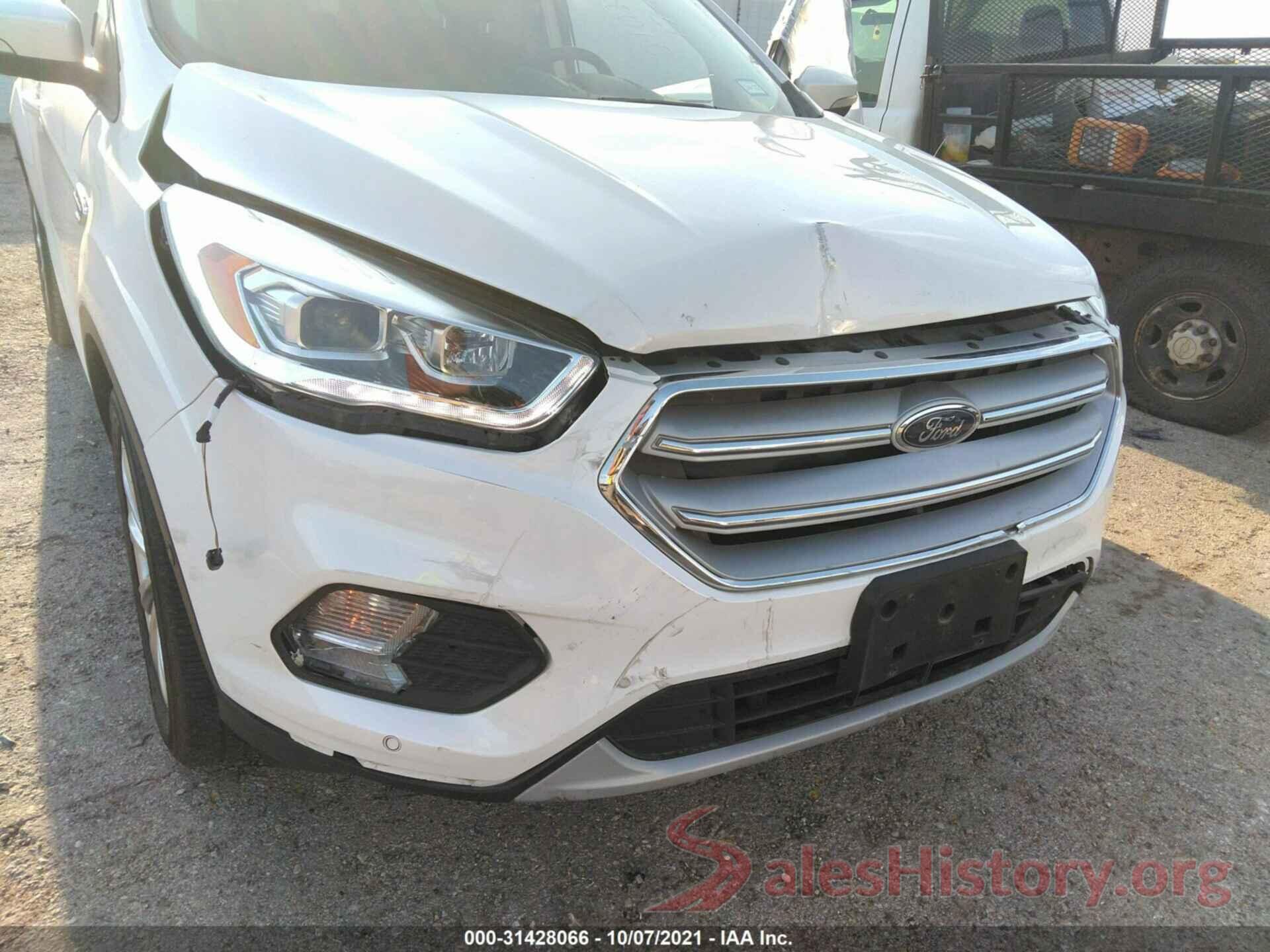 1FMCU0J99JUA21241 2018 FORD ESCAPE