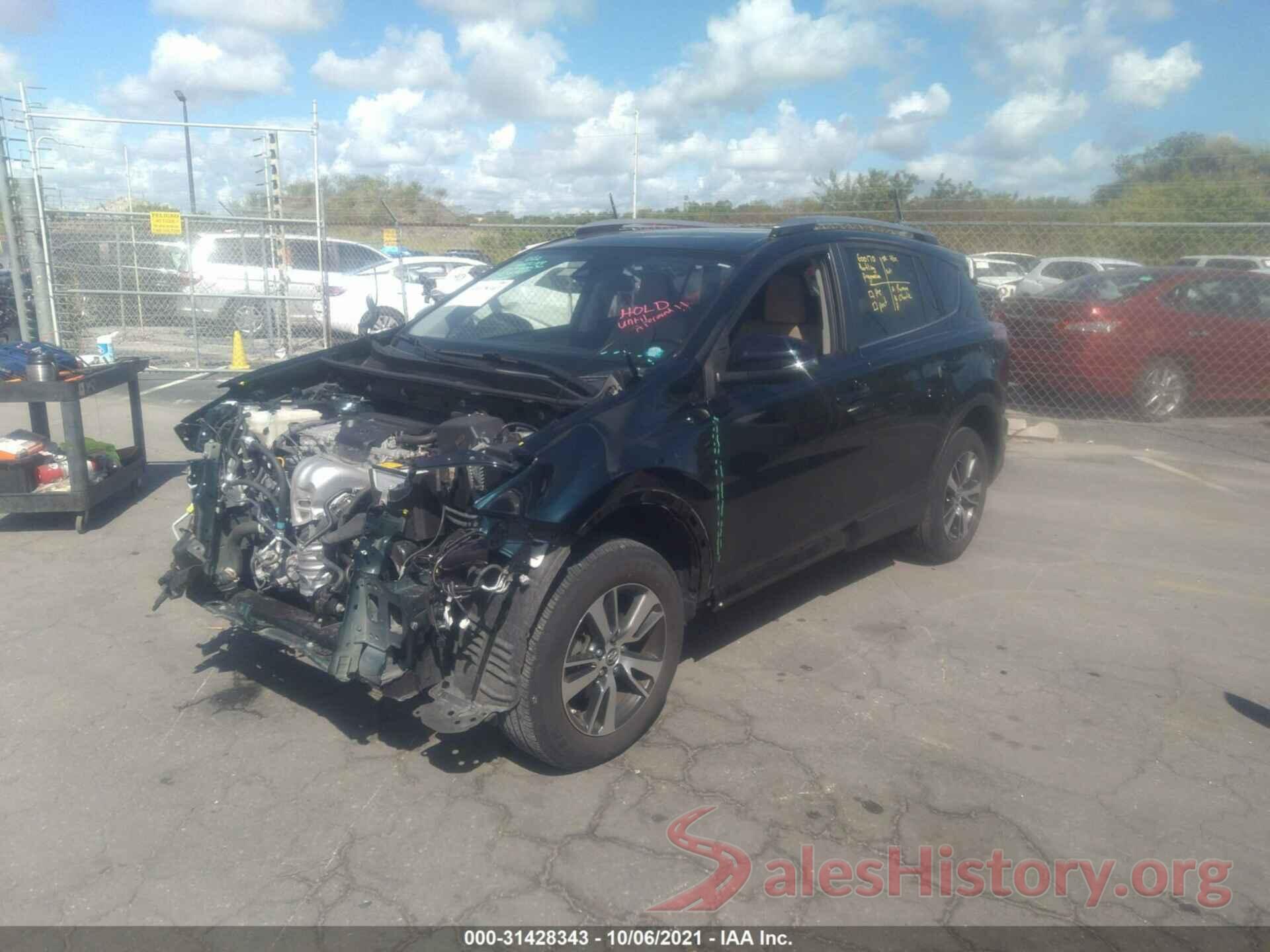 JTMWFREV3JD123464 2018 TOYOTA RAV4