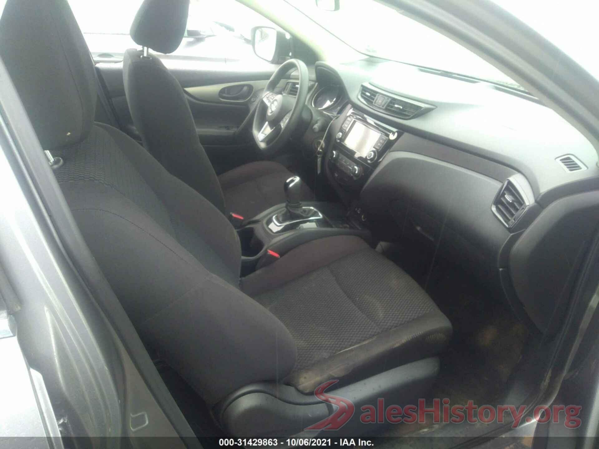 JN1BJ1CP1KW228709 2019 NISSAN ROGUE SPORT