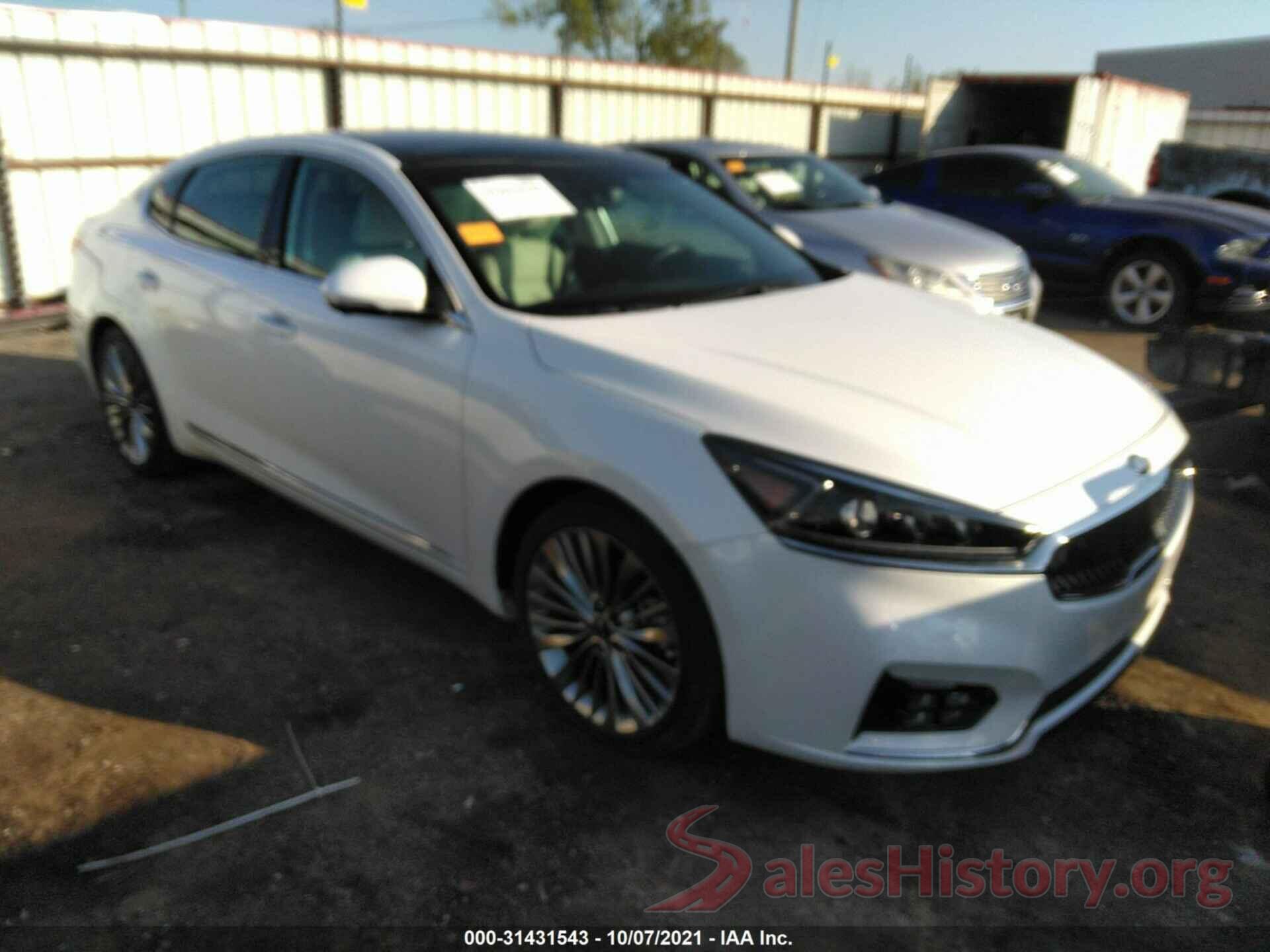 KNALC4J14J5104236 2018 KIA CADENZA