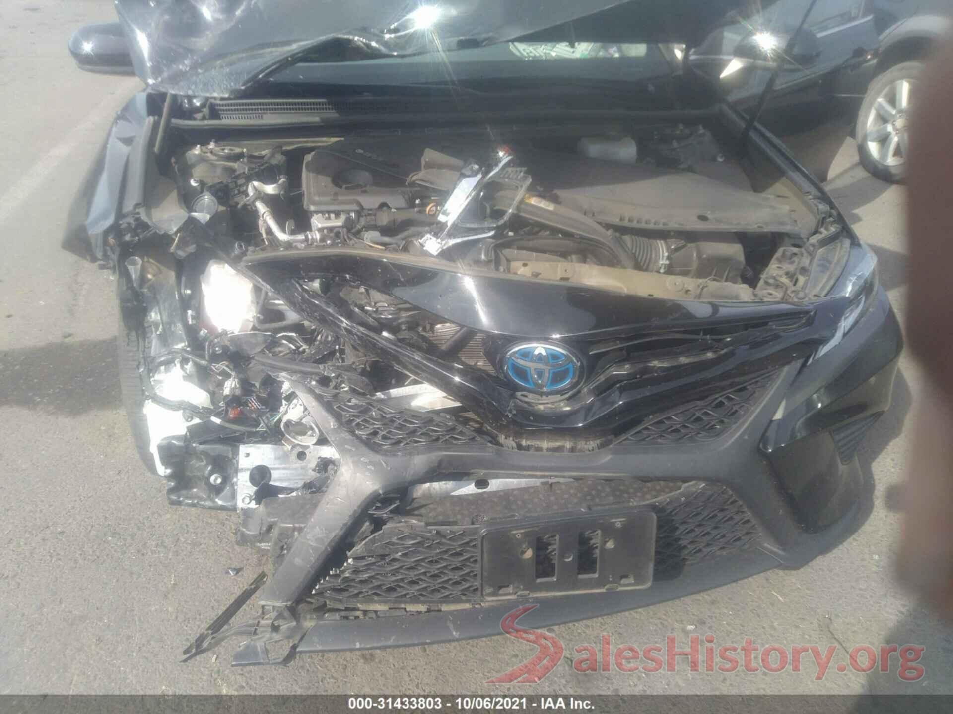 4T1B21HK1JU006782 2018 TOYOTA CAMRY