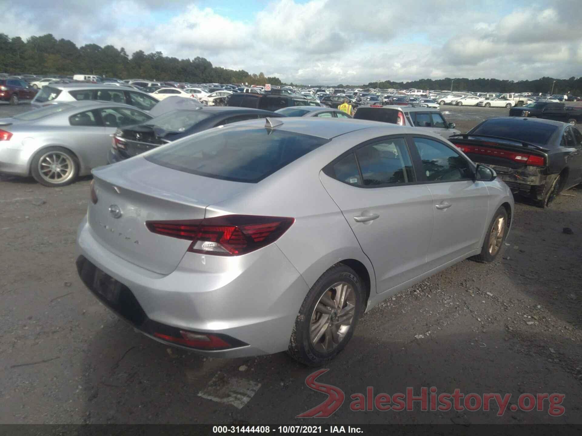 5NPD84LF3KH482261 2019 HYUNDAI ELANTRA