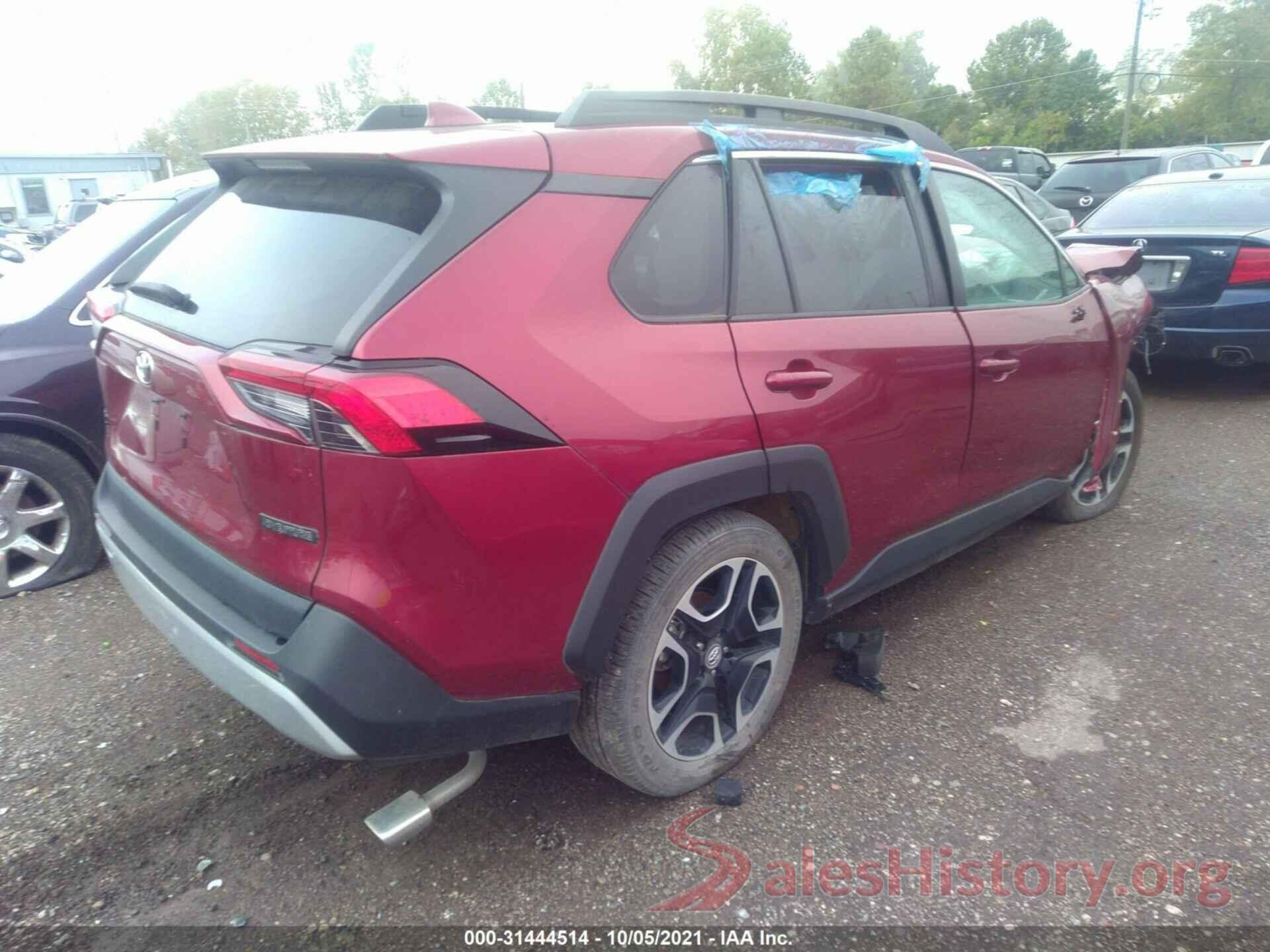 2T3J1RFV9KW008220 2019 TOYOTA RAV4