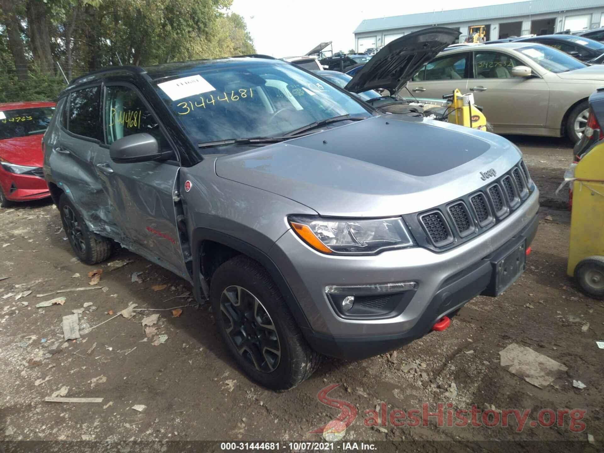 3C4NJDDBXLT195408 2020 JEEP COMPASS