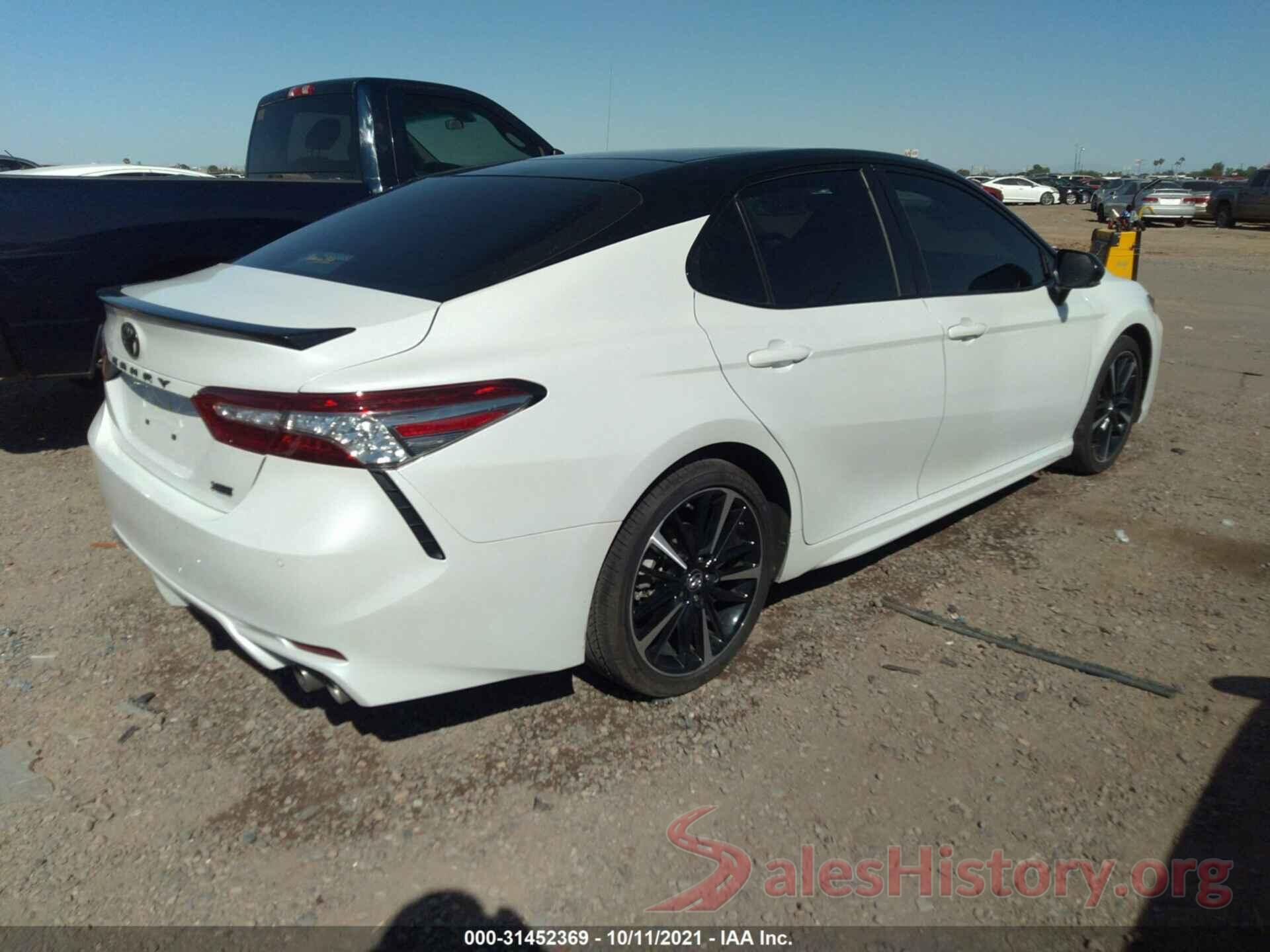 4T1B61HK2JU079695 2018 TOYOTA CAMRY