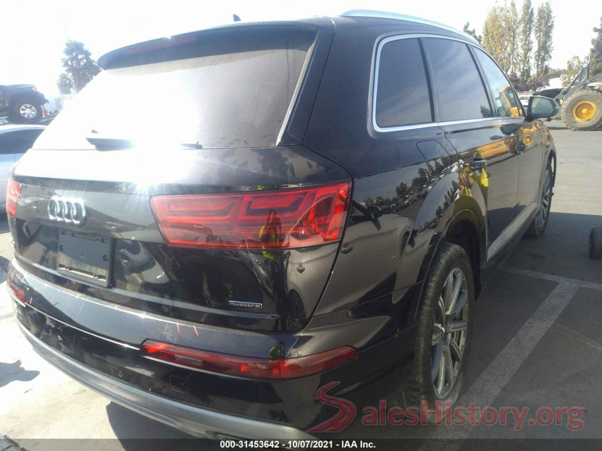 WA1LHAF70JD046769 2018 AUDI Q7