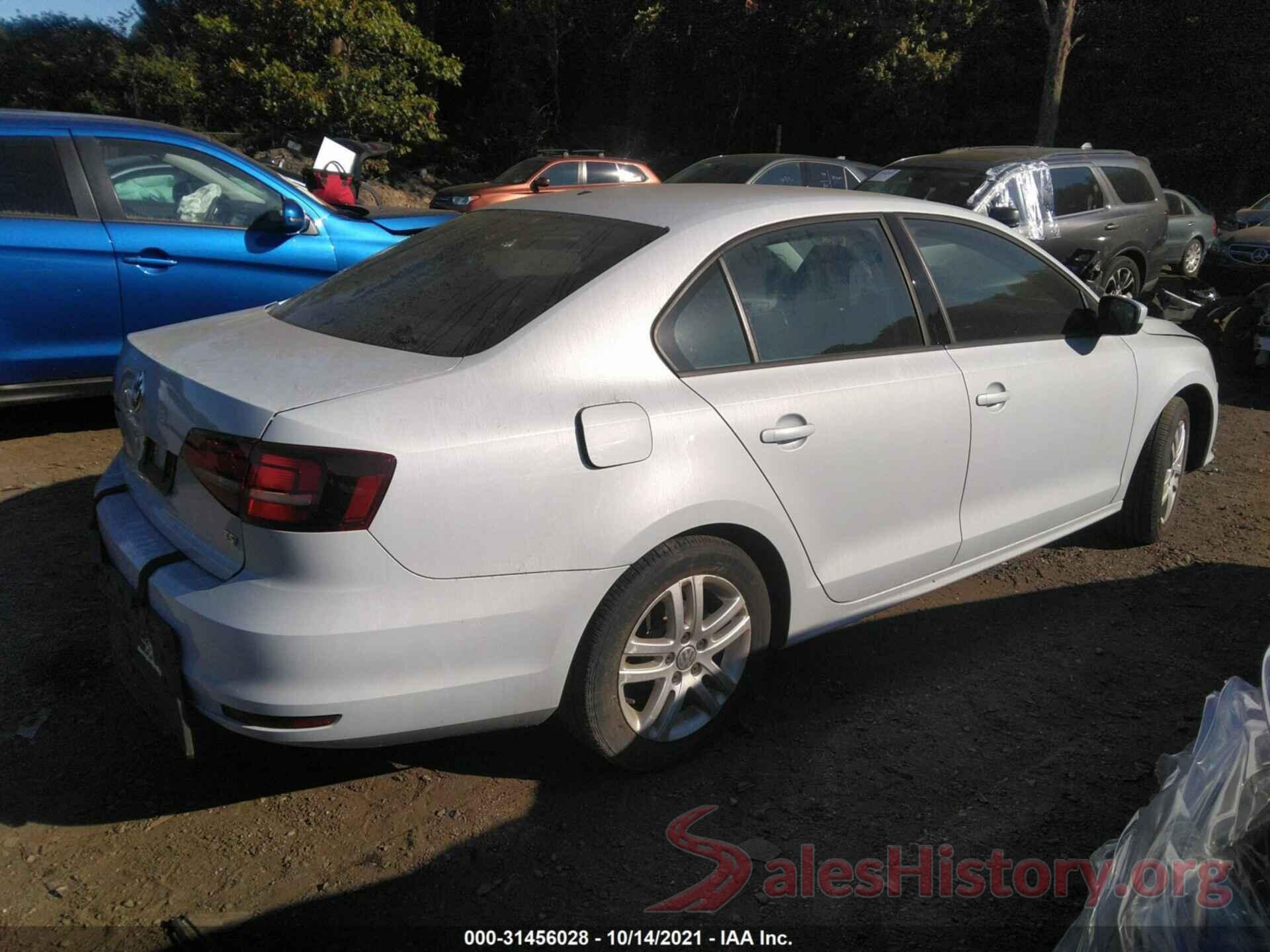 3VW2B7AJ4JM207957 2018 VOLKSWAGEN JETTA