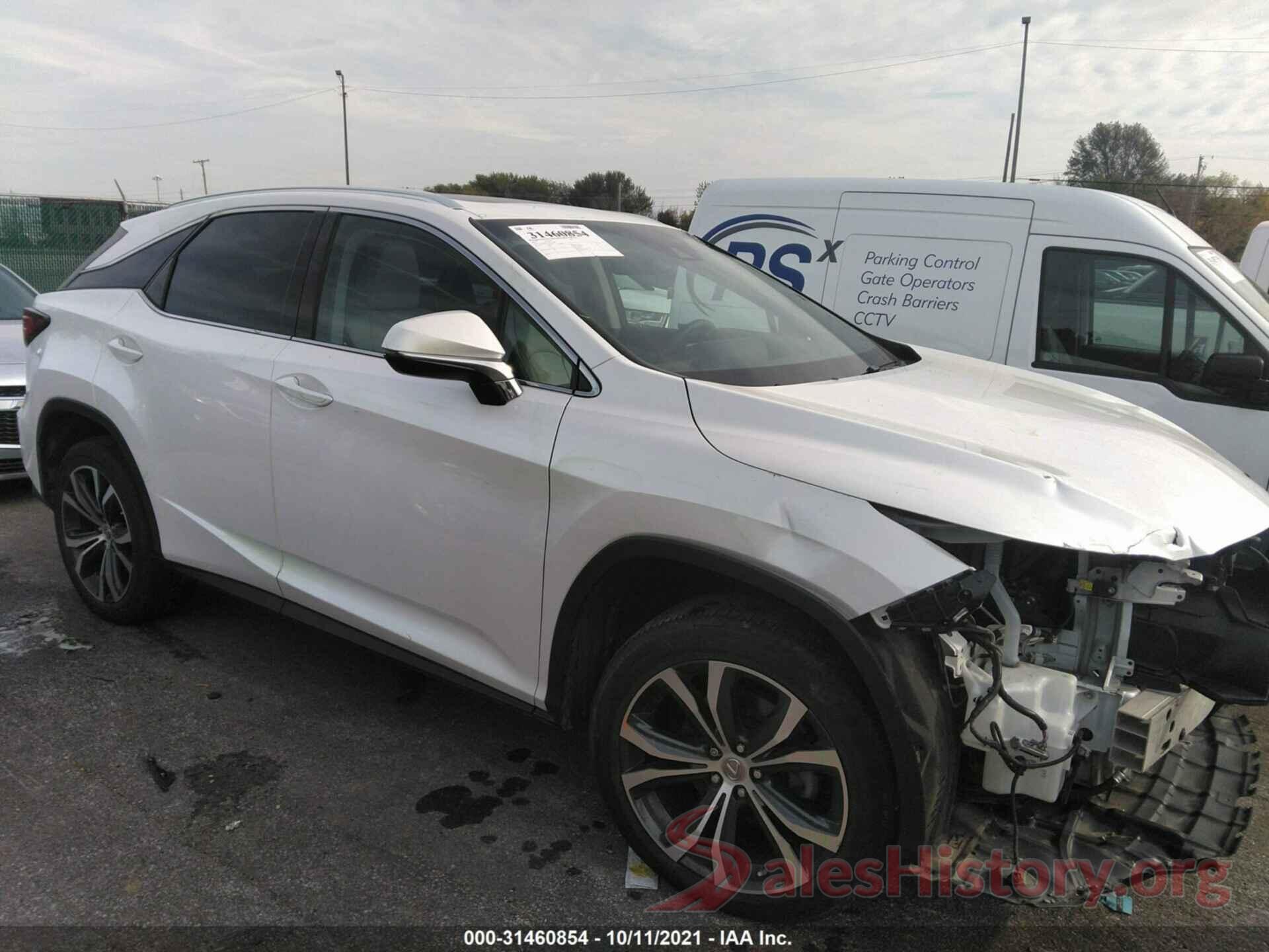 2T2BZMCA9HC126039 2017 LEXUS RX