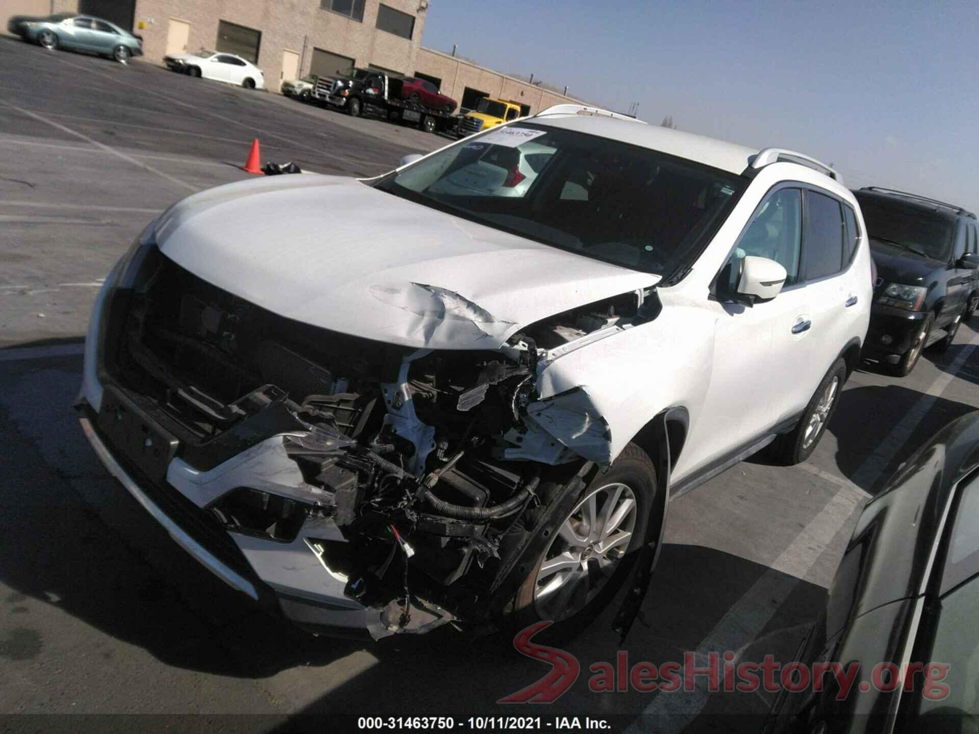 KNMAT2MV0JP594577 2018 NISSAN ROGUE