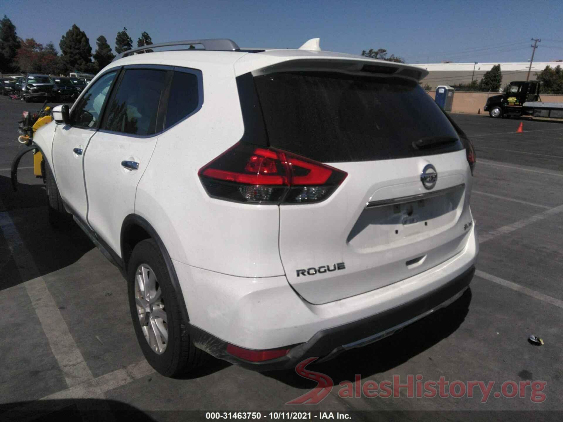 KNMAT2MV0JP594577 2018 NISSAN ROGUE