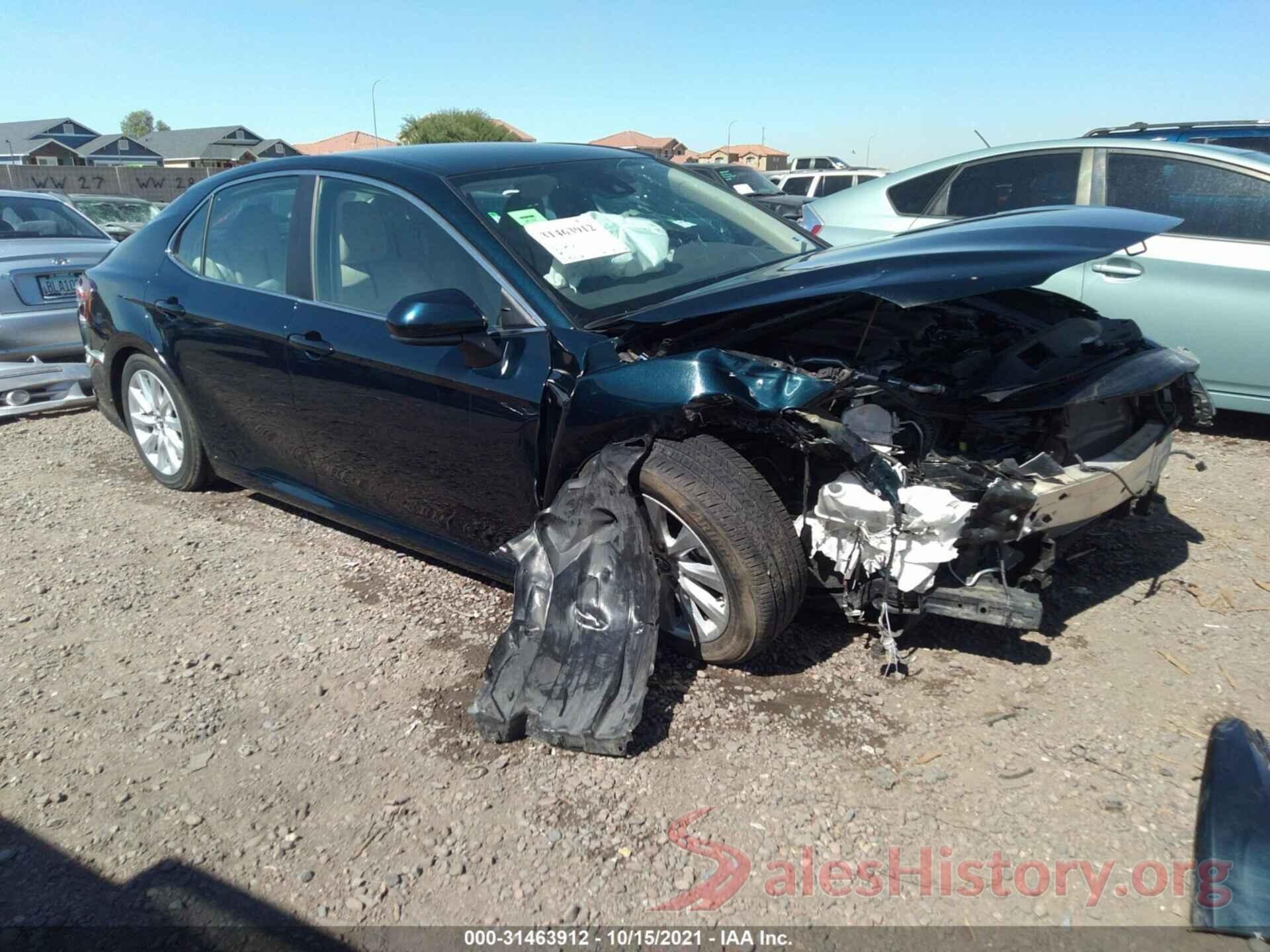 4T1B11HKXKU240164 2019 TOYOTA CAMRY