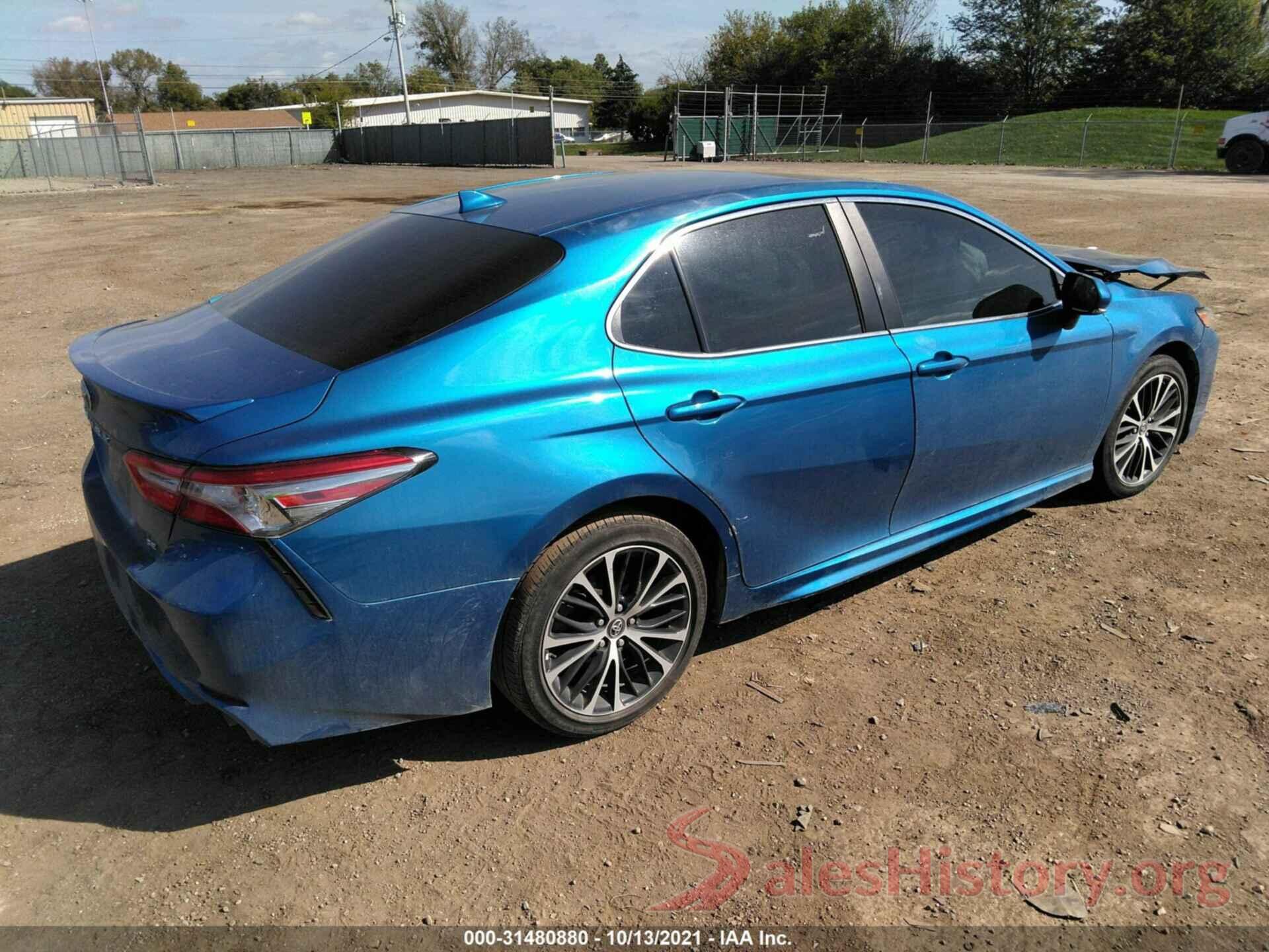 4T1B11HK6JU144756 2018 TOYOTA CAMRY