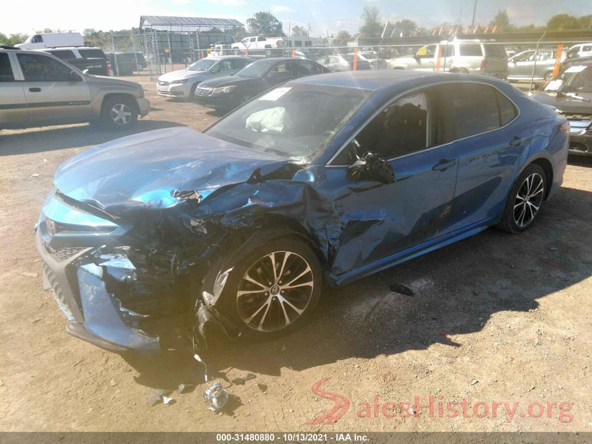 4T1B11HK6JU144756 2018 TOYOTA CAMRY