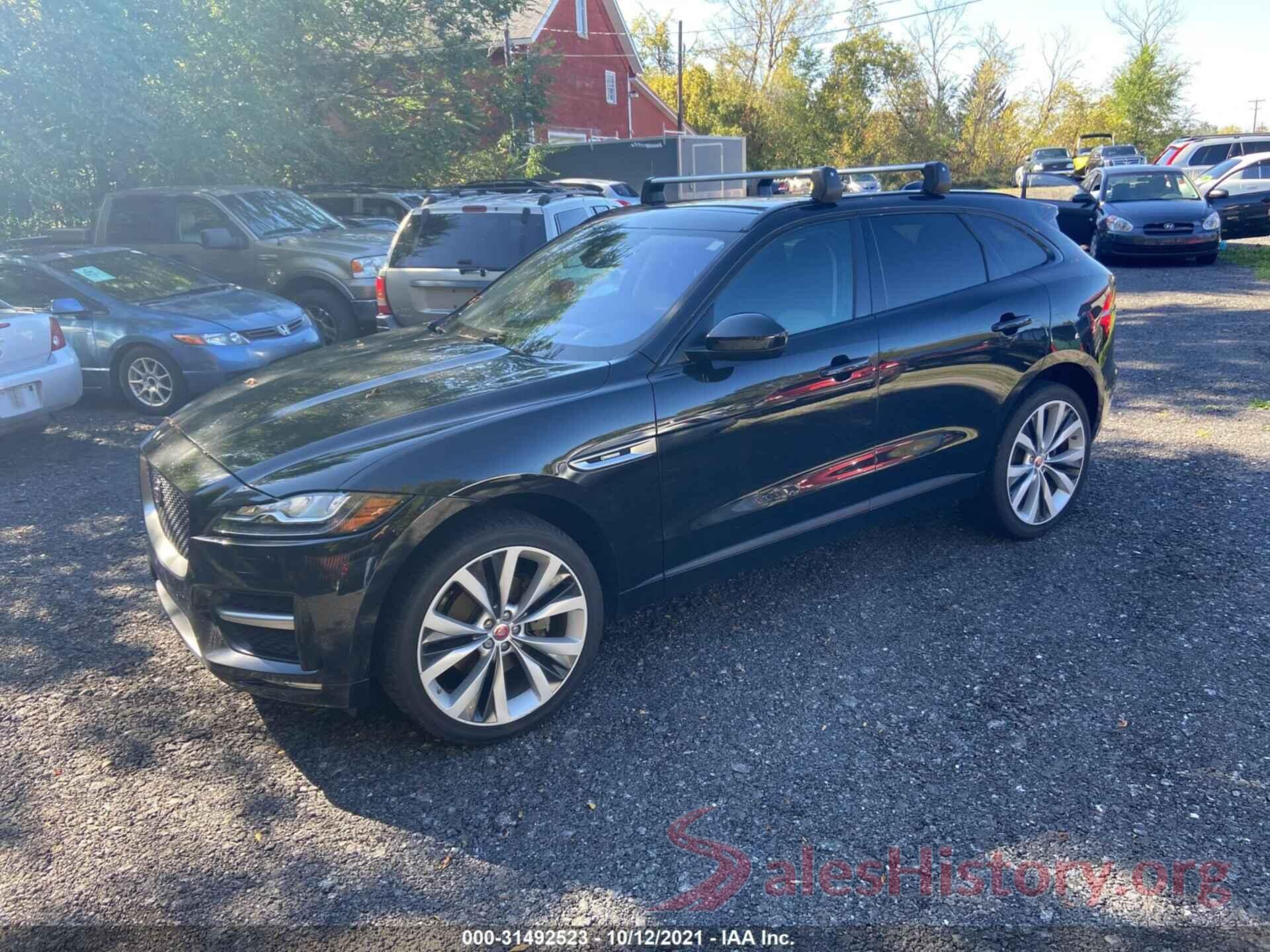 SADCL2BV2HA077309 2017 JAGUAR F-PACE