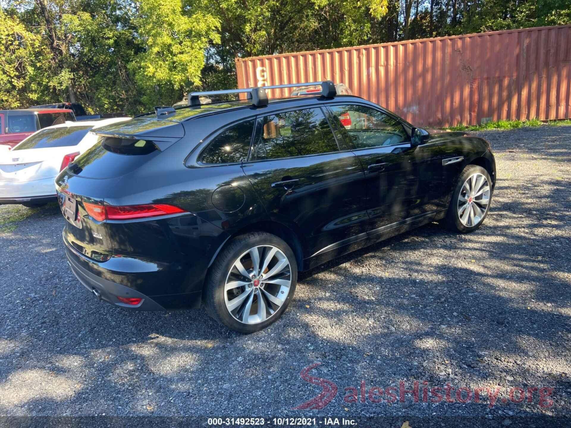 SADCL2BV2HA077309 2017 JAGUAR F-PACE