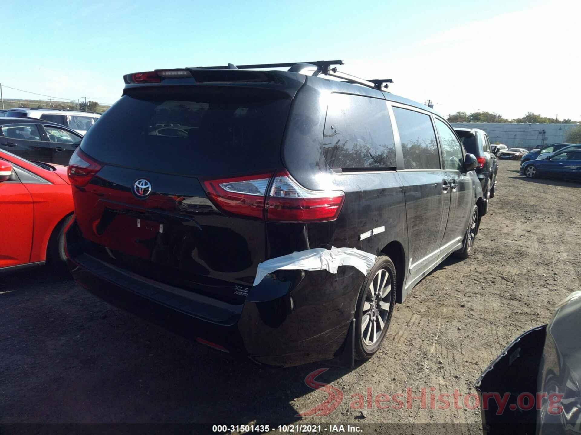 5TDDZ3DC7JS205052 2018 TOYOTA SIENNA