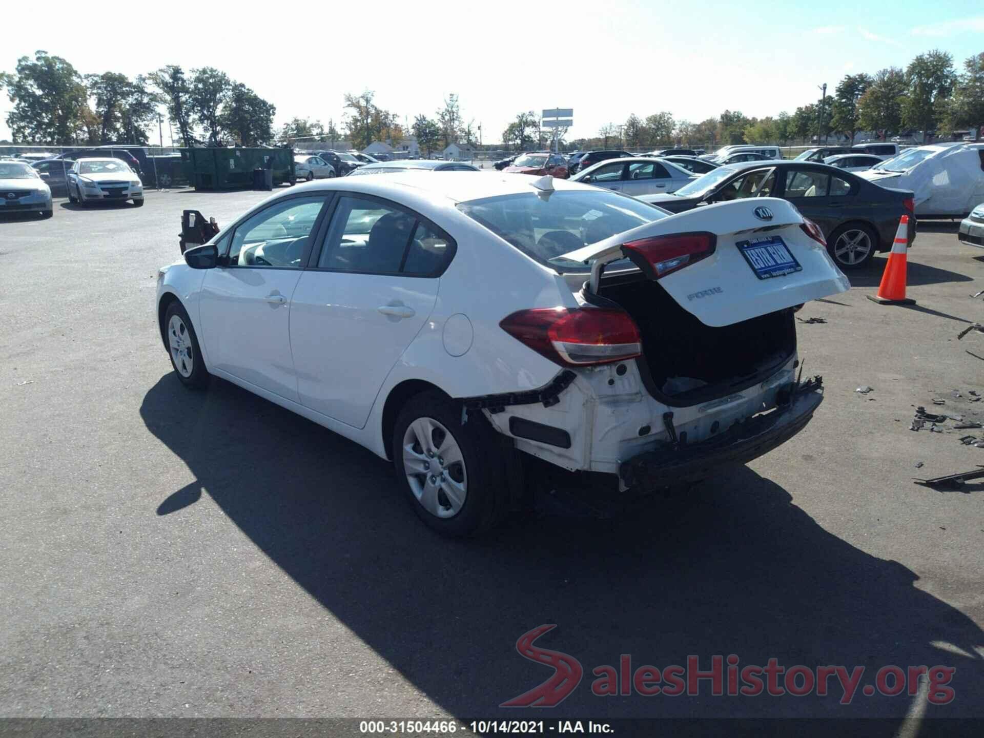 3KPFK4A70HE125073 2017 KIA FORTE