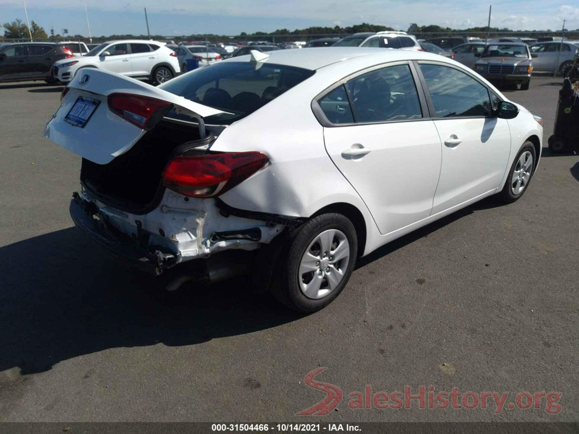 3KPFK4A70HE125073 2017 KIA FORTE